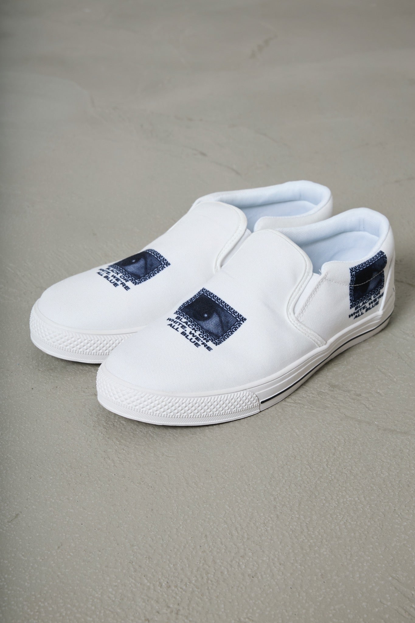 BODYSONG. / 先行予約 SLIPON/WHITES - WHITE EYE