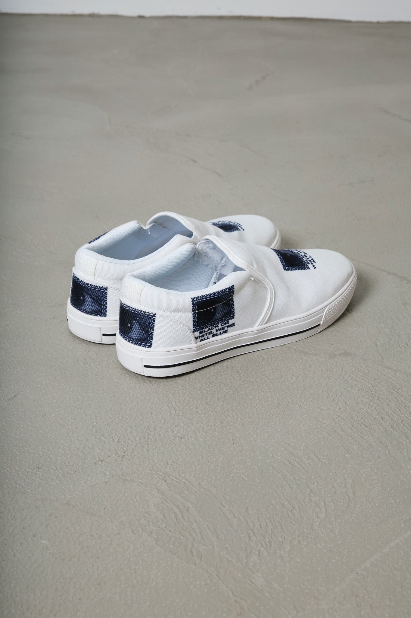 BODYSONG. / 先行予約 SLIPON/WHITES - WHITE EYE
