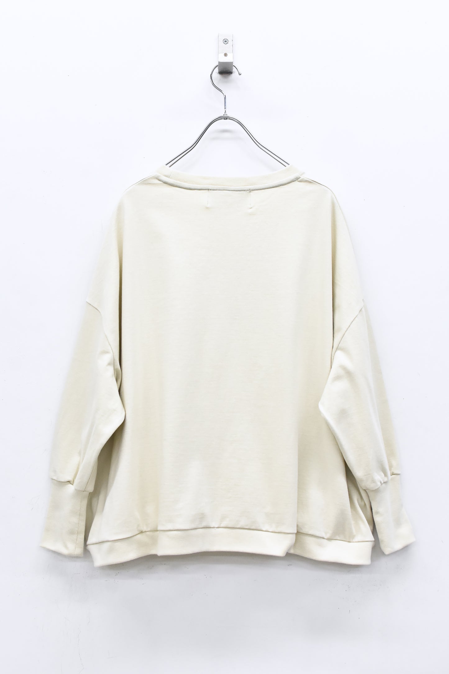 BEDSIDEDRAMA / 先行予約 CHAO:S HEAD Wide Pullover - NATURAL