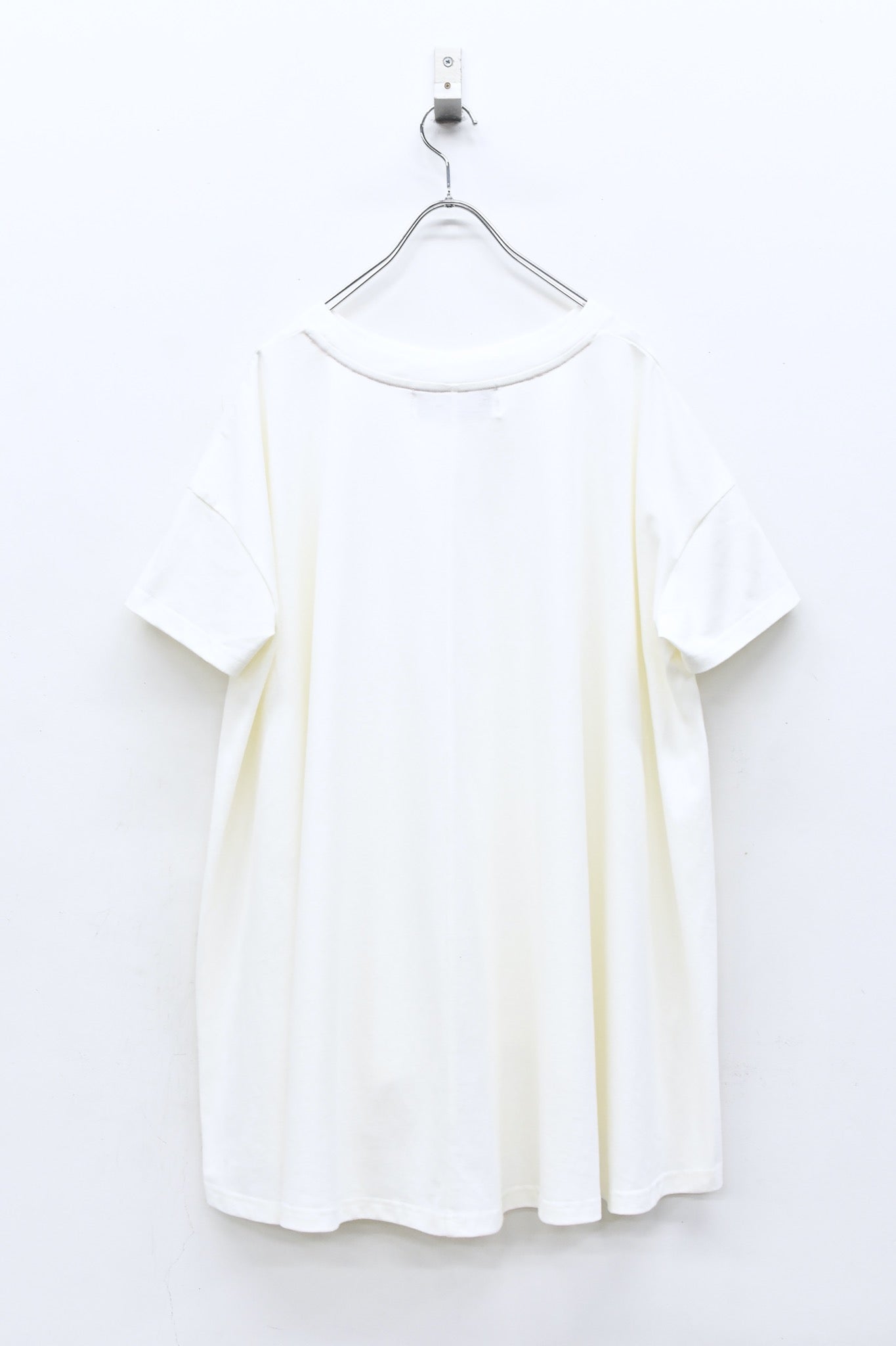BEDSIDEDRAMA / 先行予約 YVES AND ADAM Flare T-Shirt - WHITE
