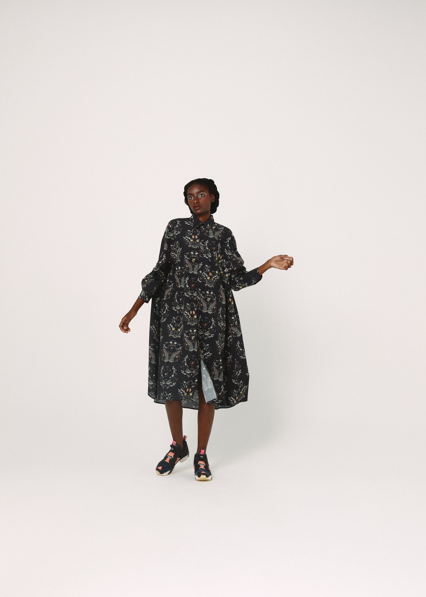 BEDSIDEDRAMA / Dance In The Garden Maxi Shirt - BLACK