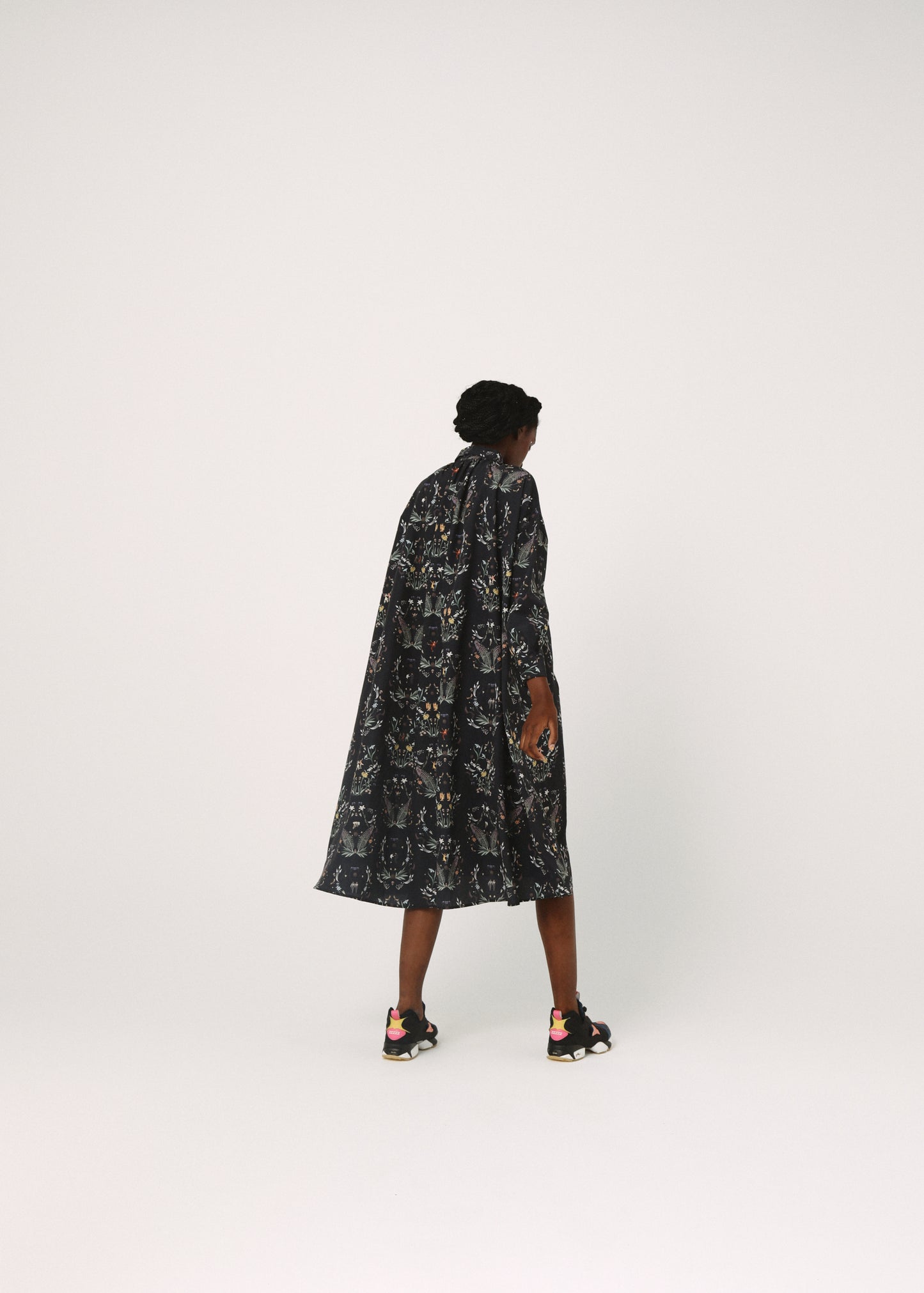 BEDSIDEDRAMA / Dance In The Garden Maxi Shirt - BLACK