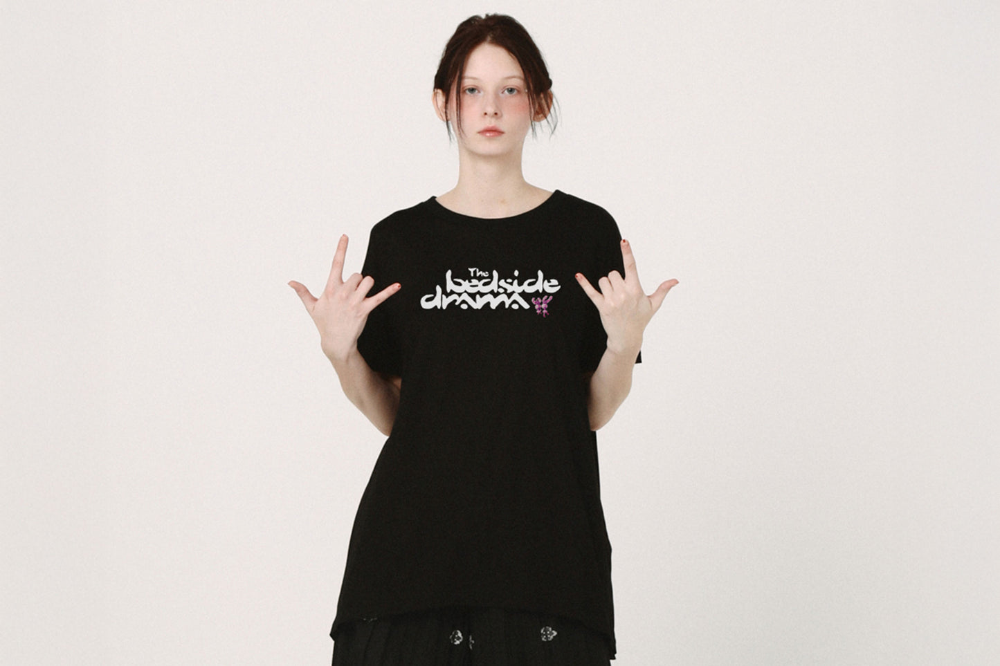 BEDSIDEDRAMA / BEDSIDE SISTERS Flare T-Shirt - BLACK