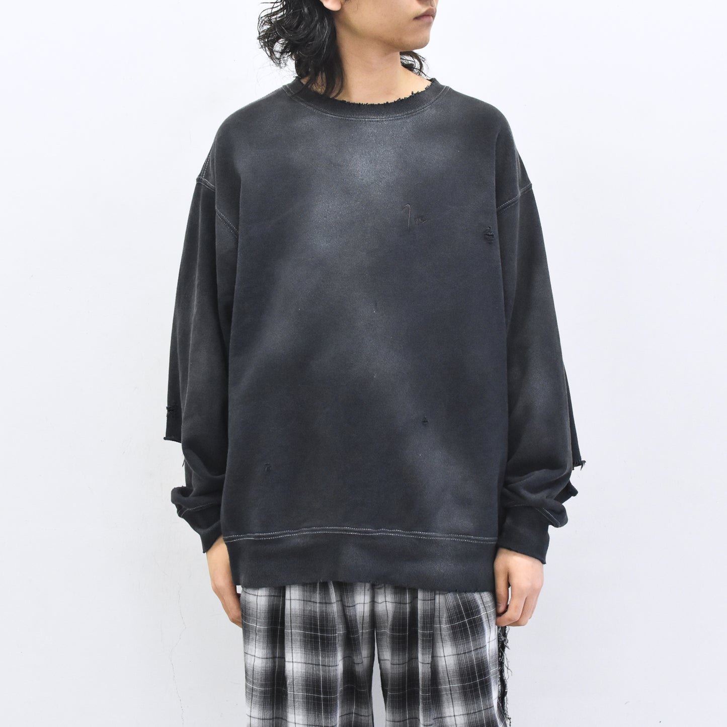 THE JEAN PIERRE / Pigment Grunge Destroy Sweat Shirt - FADE BLK