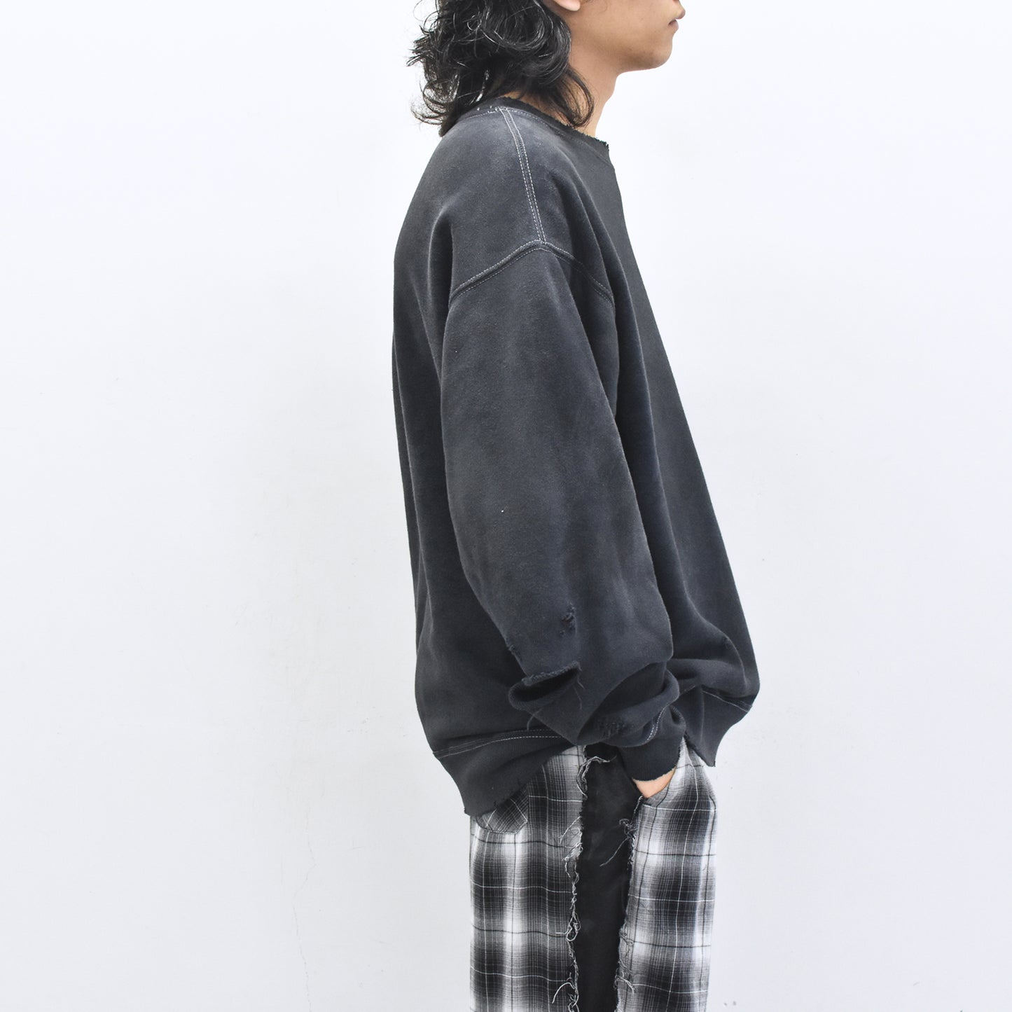 THE JEAN PIERRE / Pigment Grunge Destroy Sweat Shirt - FADE BLK