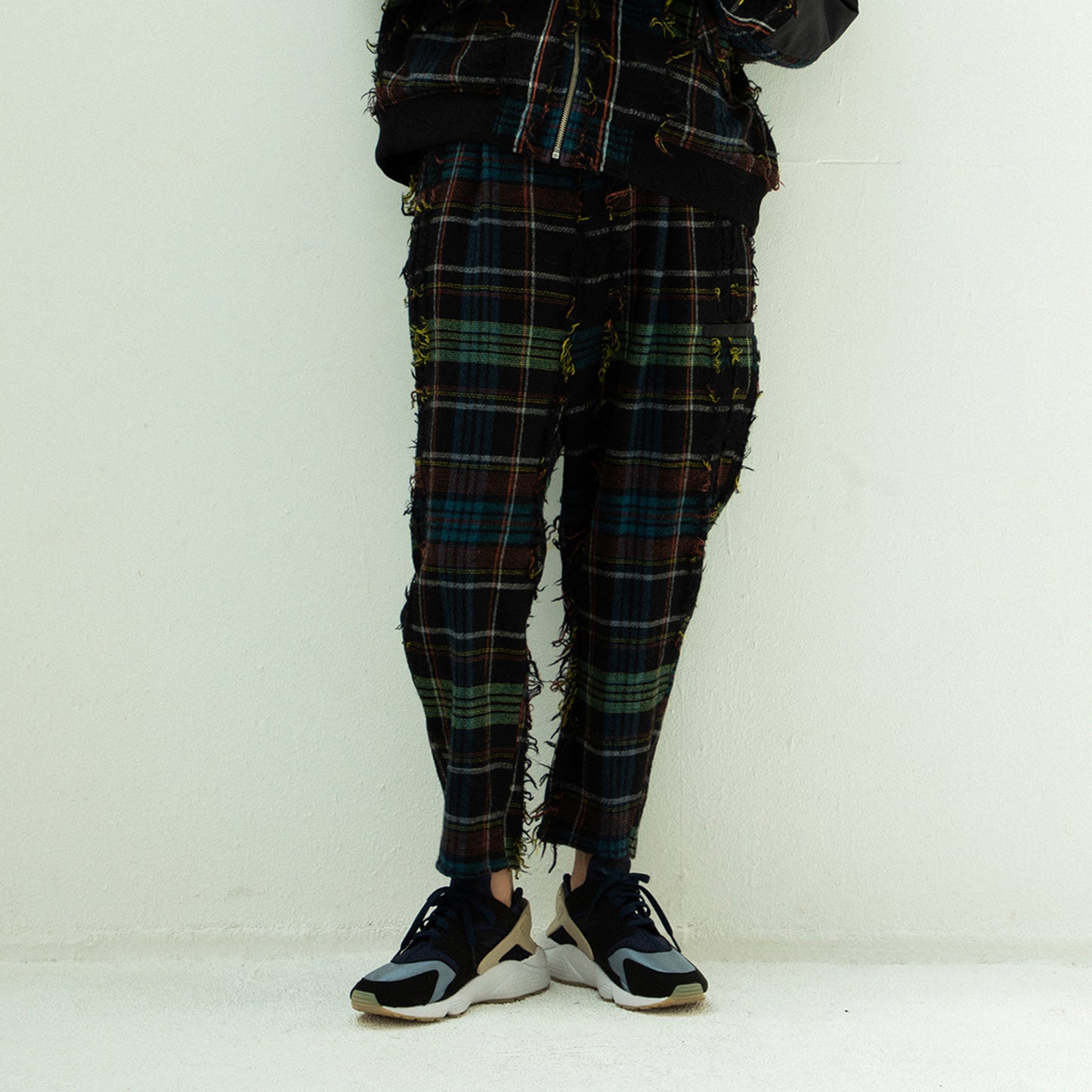STOF / 先行予約 FRINGE WOOL CHECK WIDE SLACKS - BLACK