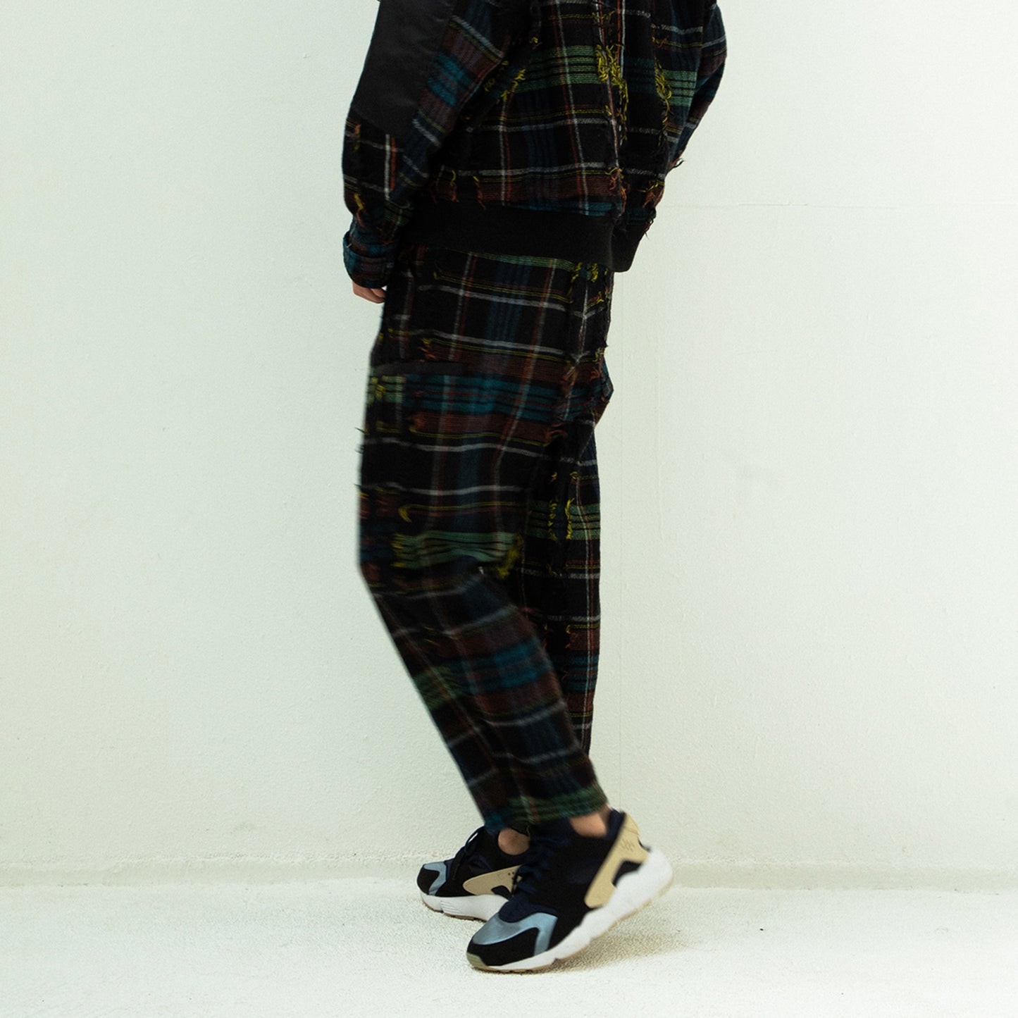 STOF / 先行予約 FRINGE WOOL CHECK WIDE SLACKS - BLACK