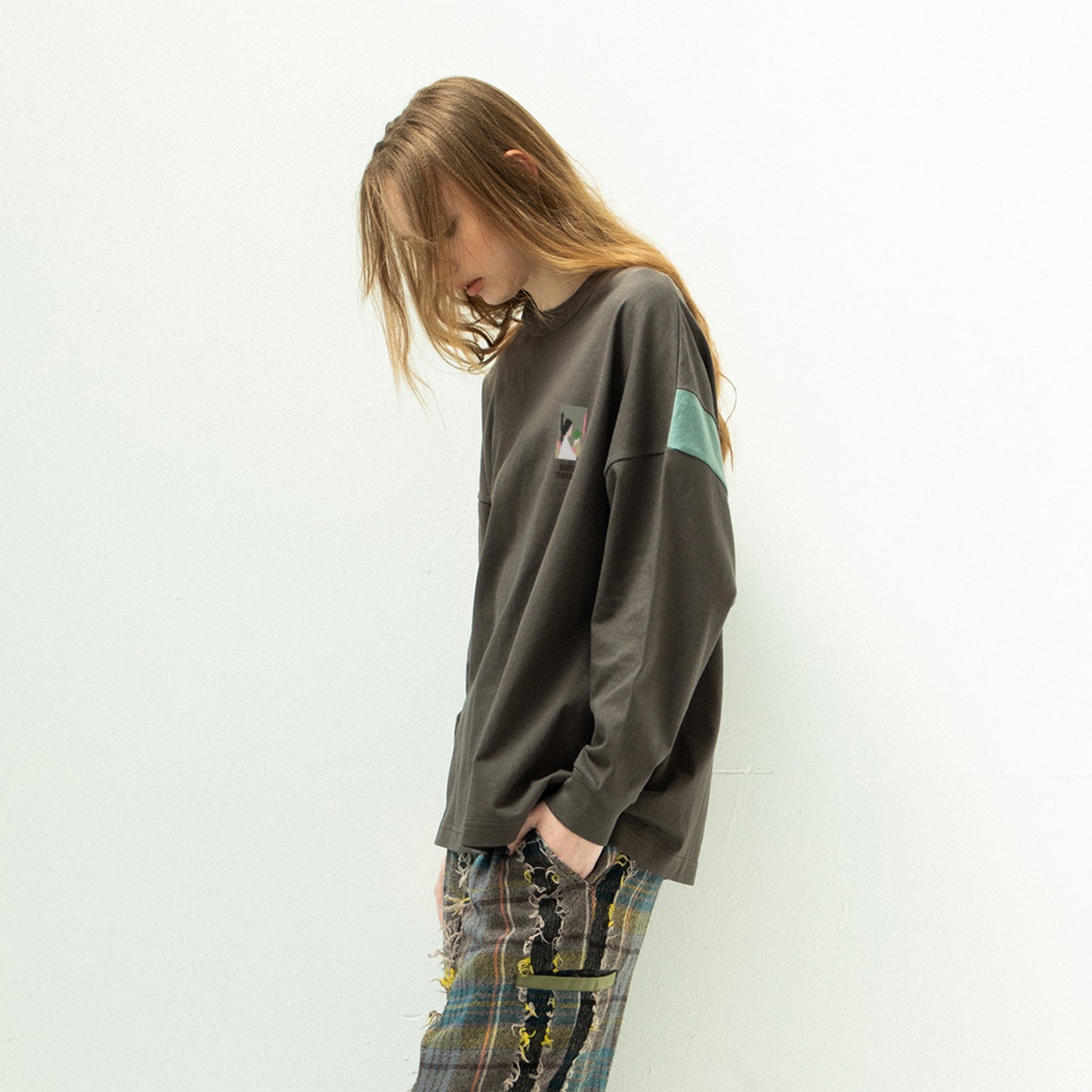 STOF / 先行予約 COLOR MIX RELAX TEE- CHACOAL