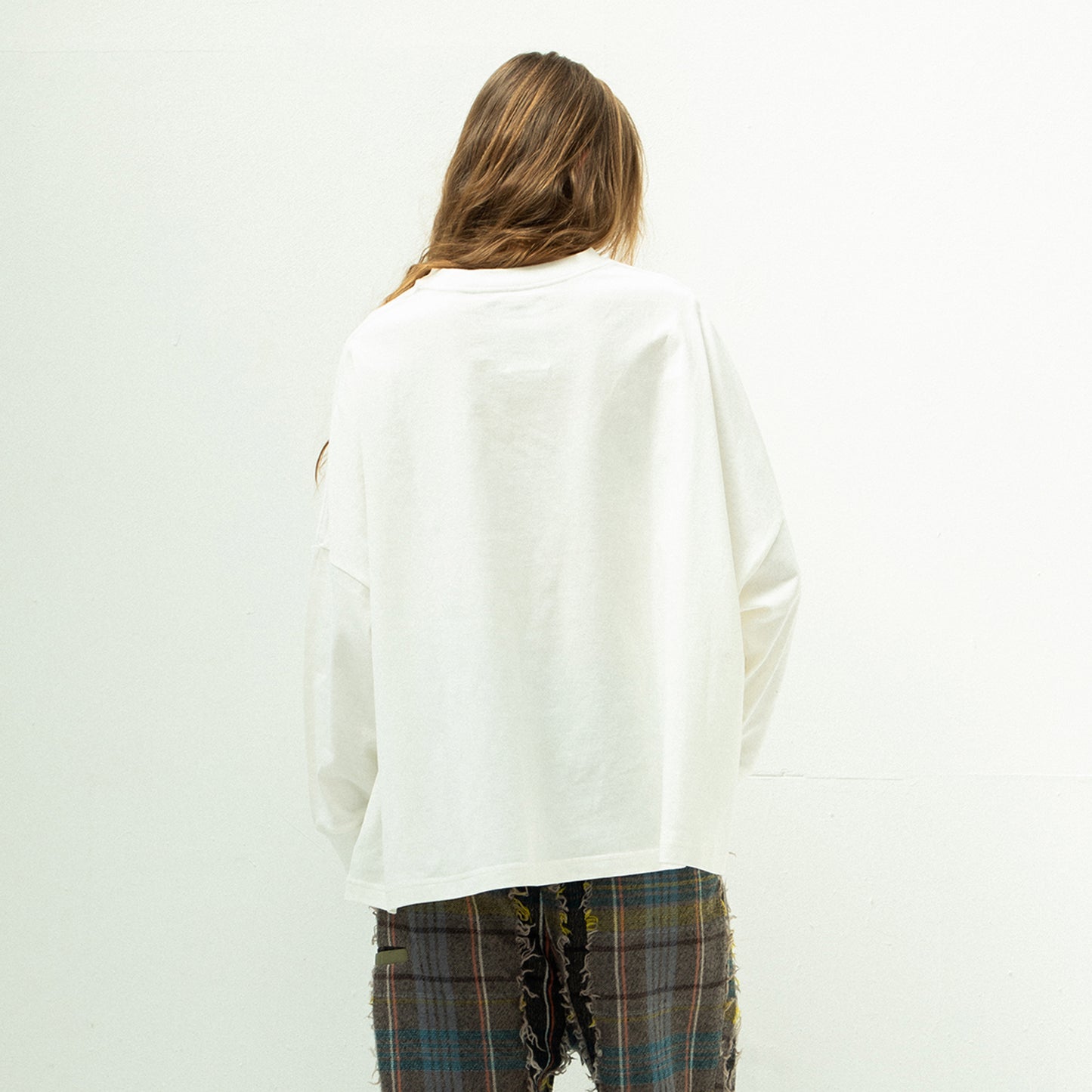 STOF / 先行予約 ECONOMY EMBROI L/S T-SHIRT - WHITE