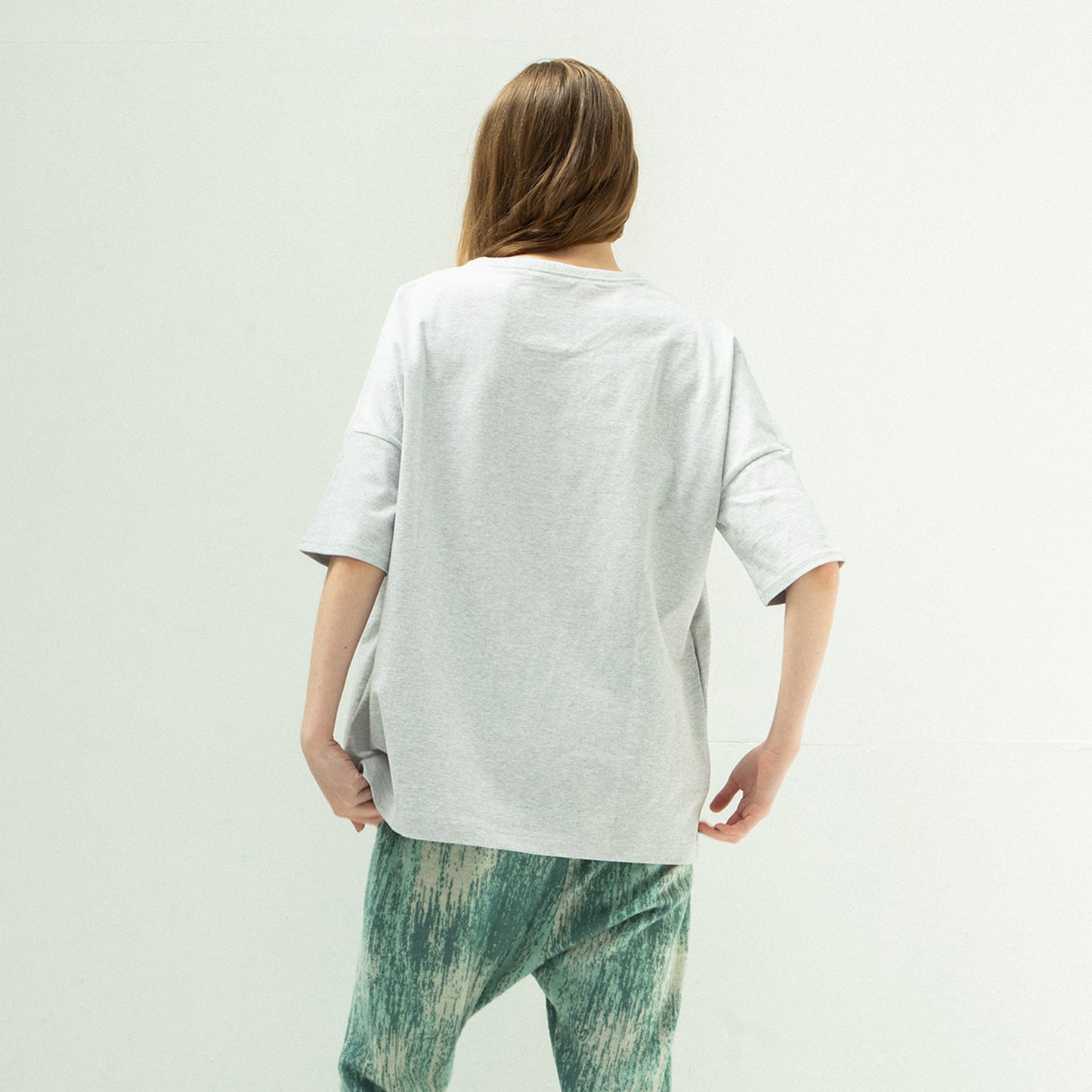 STOF / 先行予約 GALAXY DIALOGUE T-SHIRT - OATMEAL