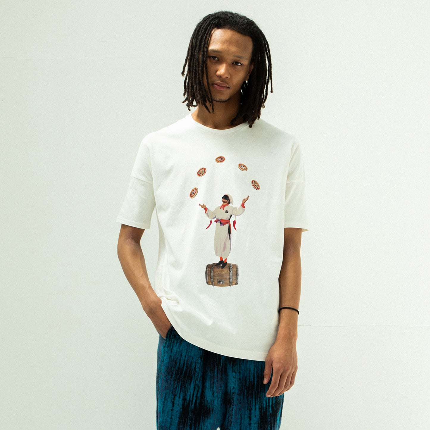 STOF / 先行予約 PIZZA OF LIFE T-SHIRT - WHITE