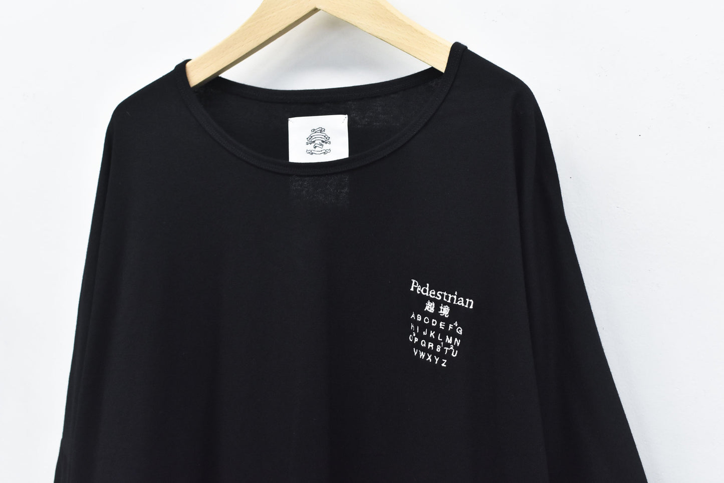 STOF / TRIBE EMBROI BIG TEE - BLACK