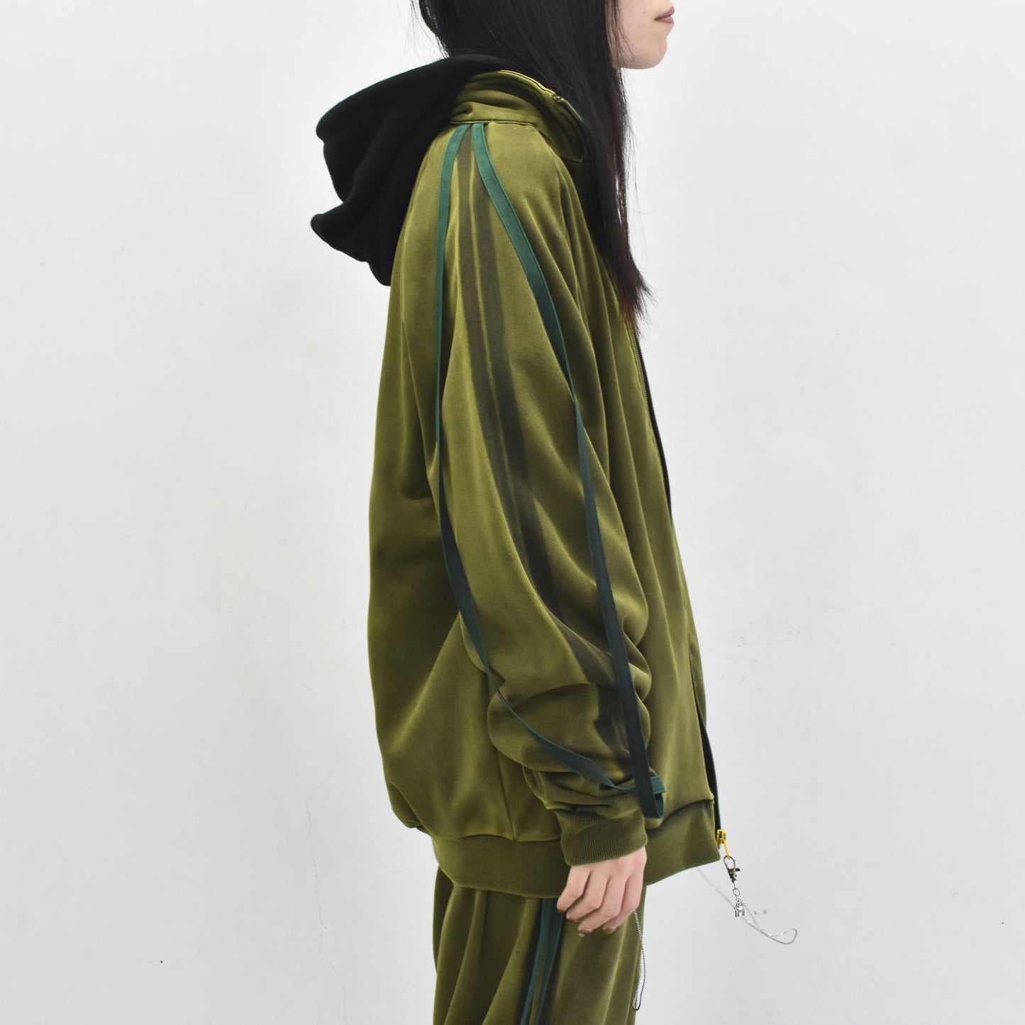 BODYSONG. / PIGMENT TRACKJ F25 - GREEN