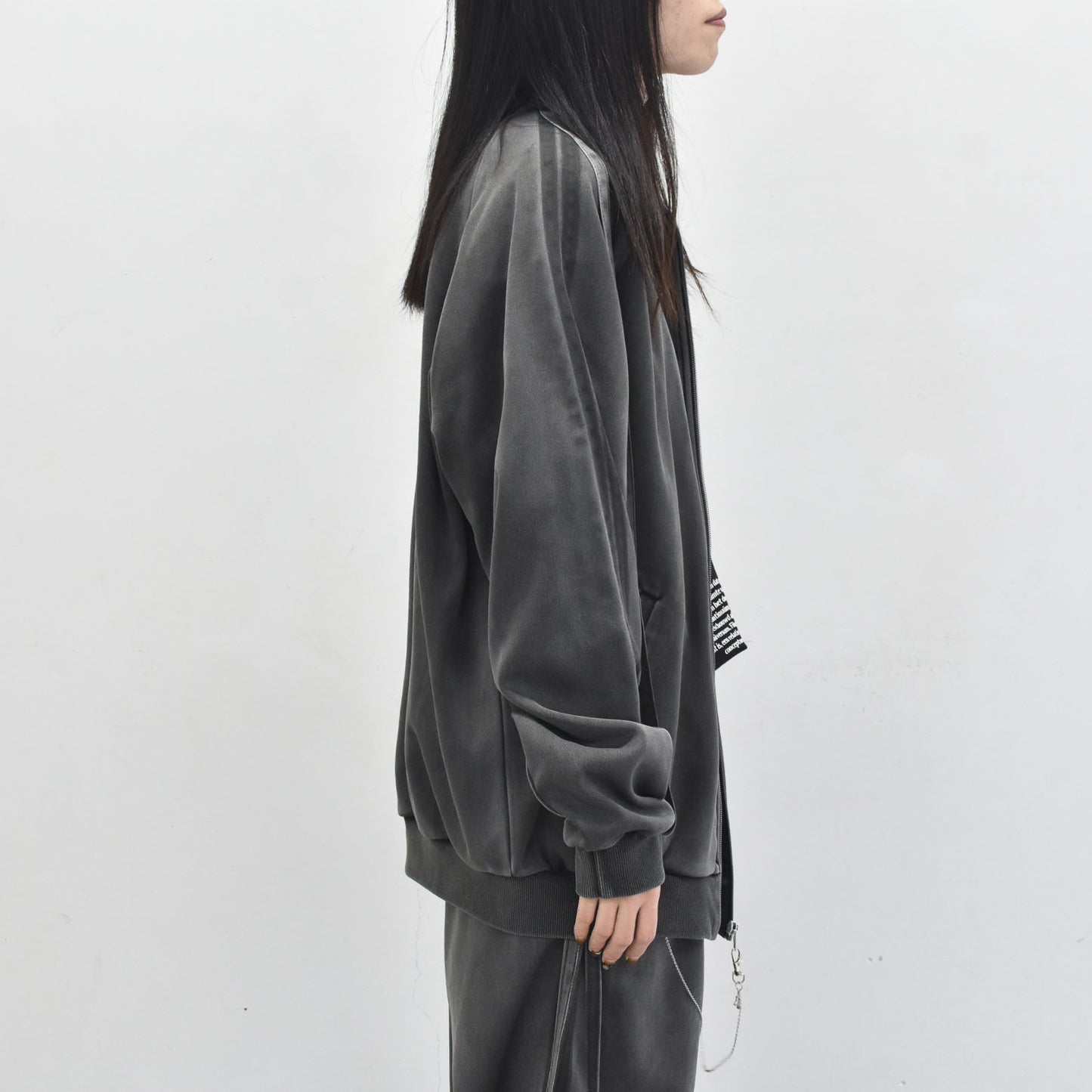 BODYSONG. / PIGMENT TRACKJ F25 - GREY