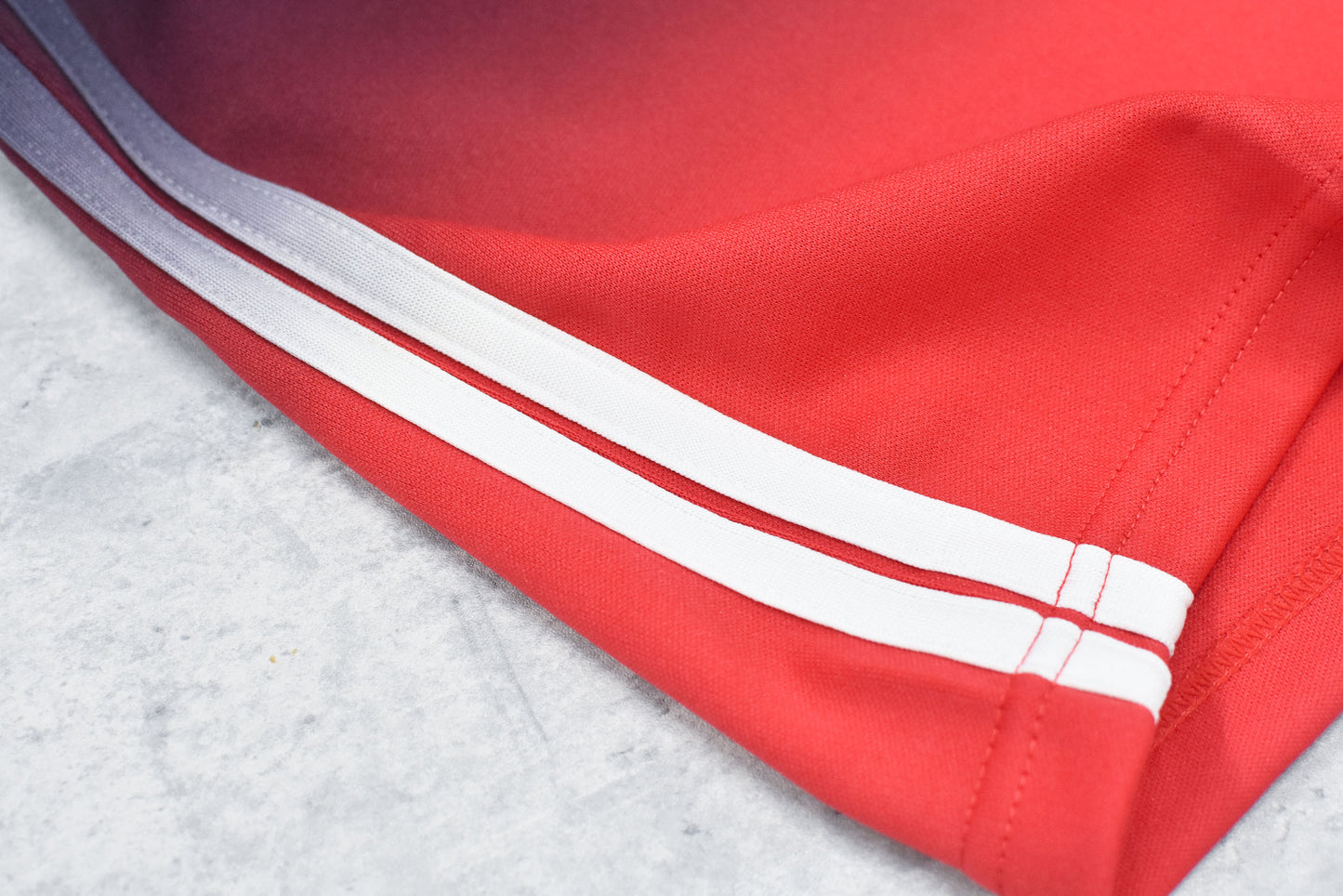 BODYSONG. / GRADIENT TRACKP F25 - RED