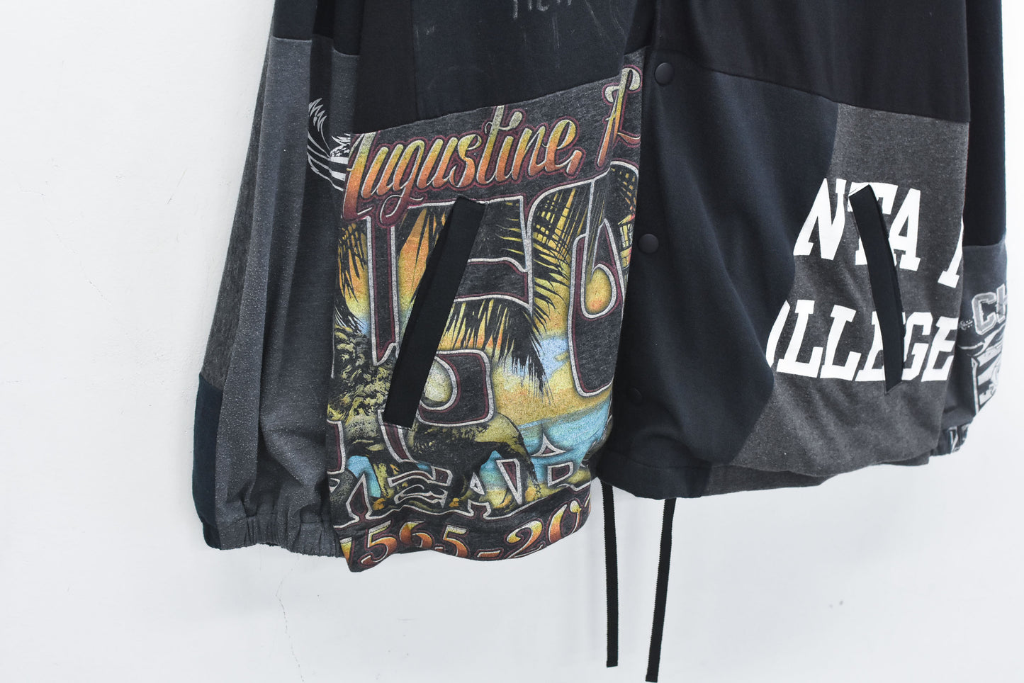 BODYSONG. / DECONSTRUCTED / RECONSTRUCTED VINTAGE T/COACH JACKET - BLACK