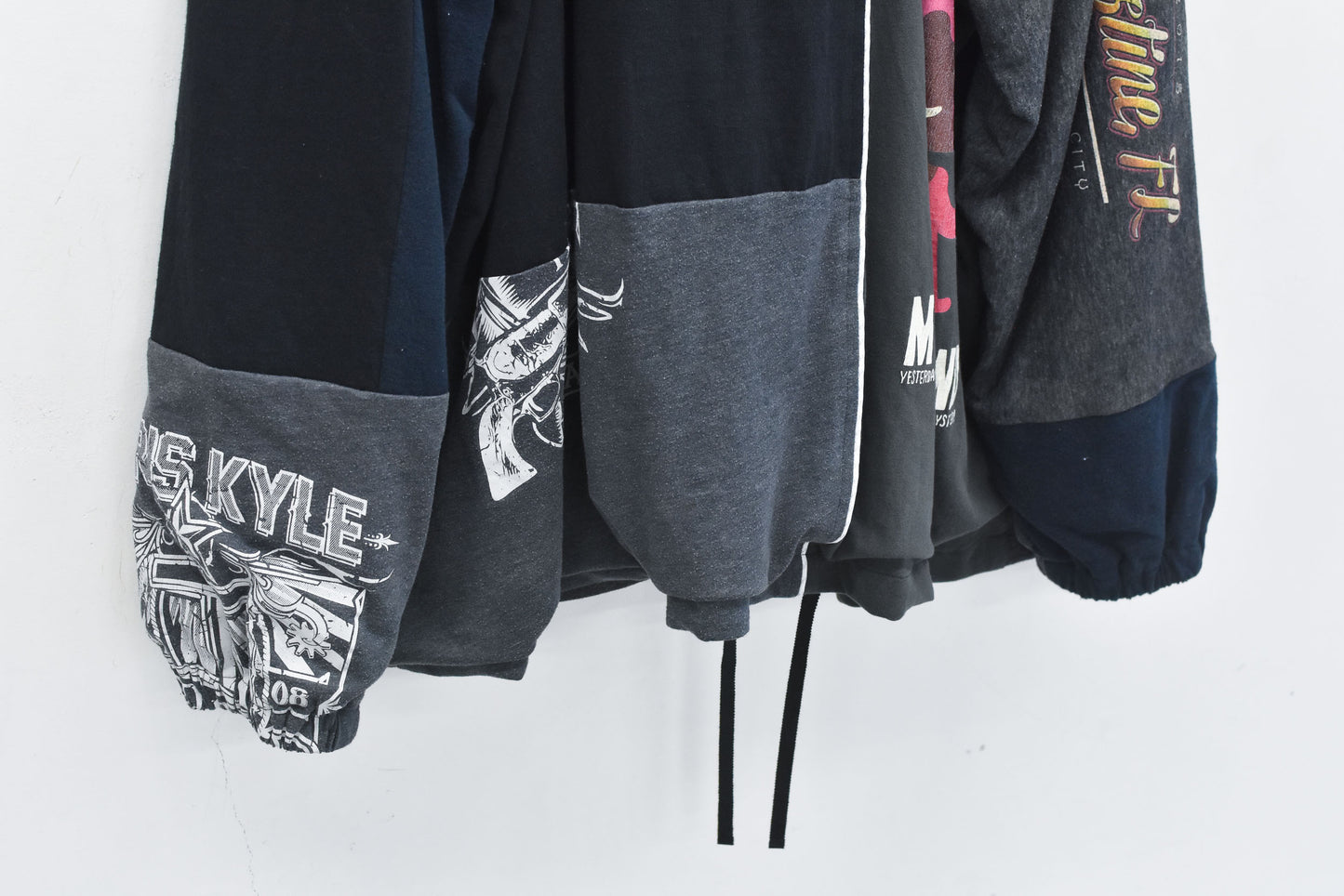 BODYSONG. / DECONSTRUCTED / RECONSTRUCTED VINTAGE T/COACH JACKET - BLACK