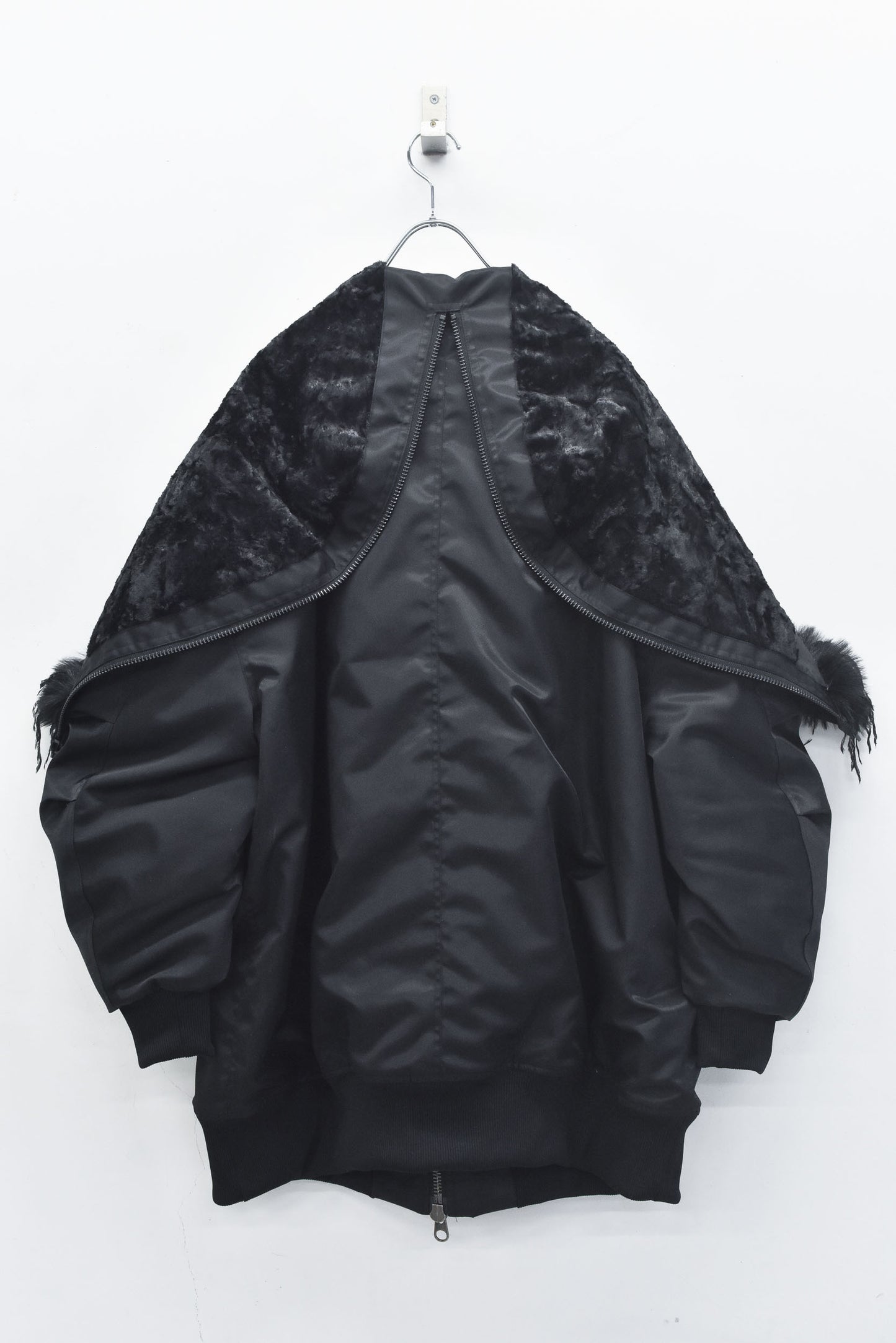 BODYSONG. / ROUND SILHOUETTE N2B - BLACK