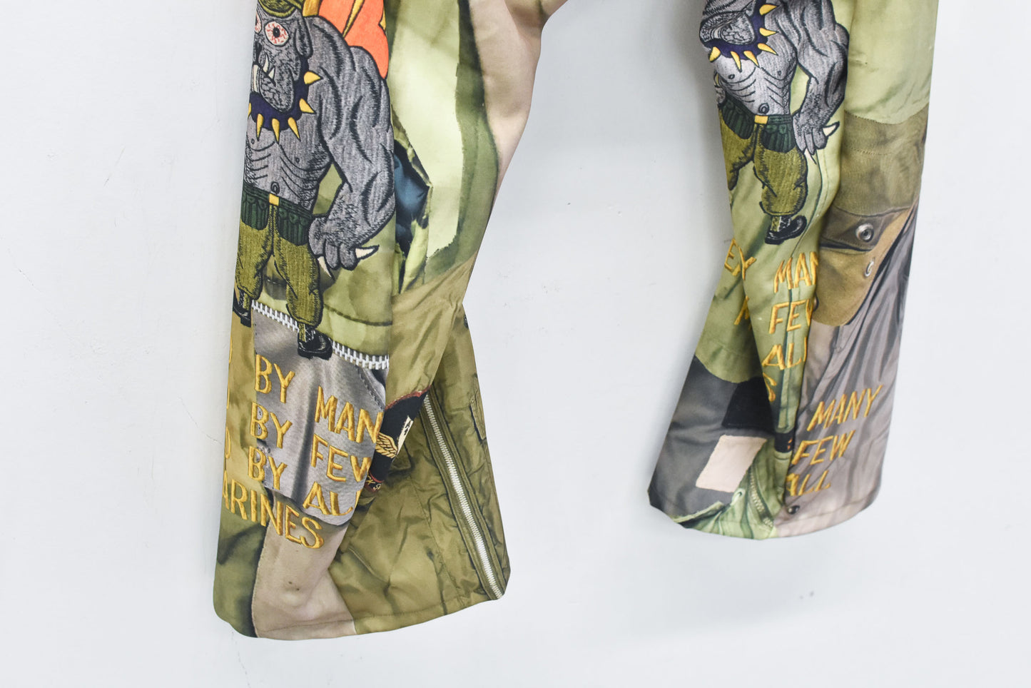 BODYSONG. / 3D CUT TROUSERS TROMPE L'OEIL JUV - KHAKI