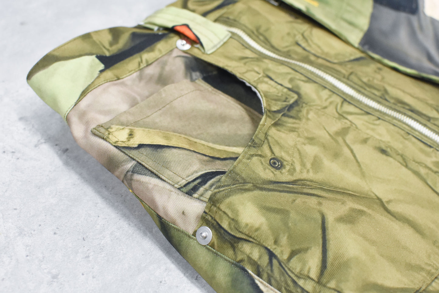BODYSONG. / 3D CUT TROUSERS TROMPE L'OEIL JUV - KHAKI
