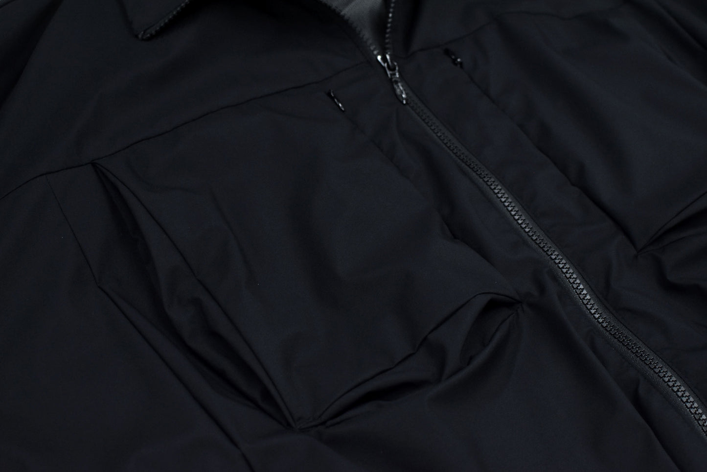 THE JEAN PIERRE / BETA Truck Jacket - BLACK