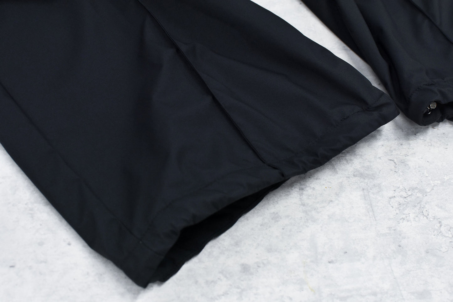 THE JEAN PIERRE / BETA 3Tuck Nylon Trouser - BLACK