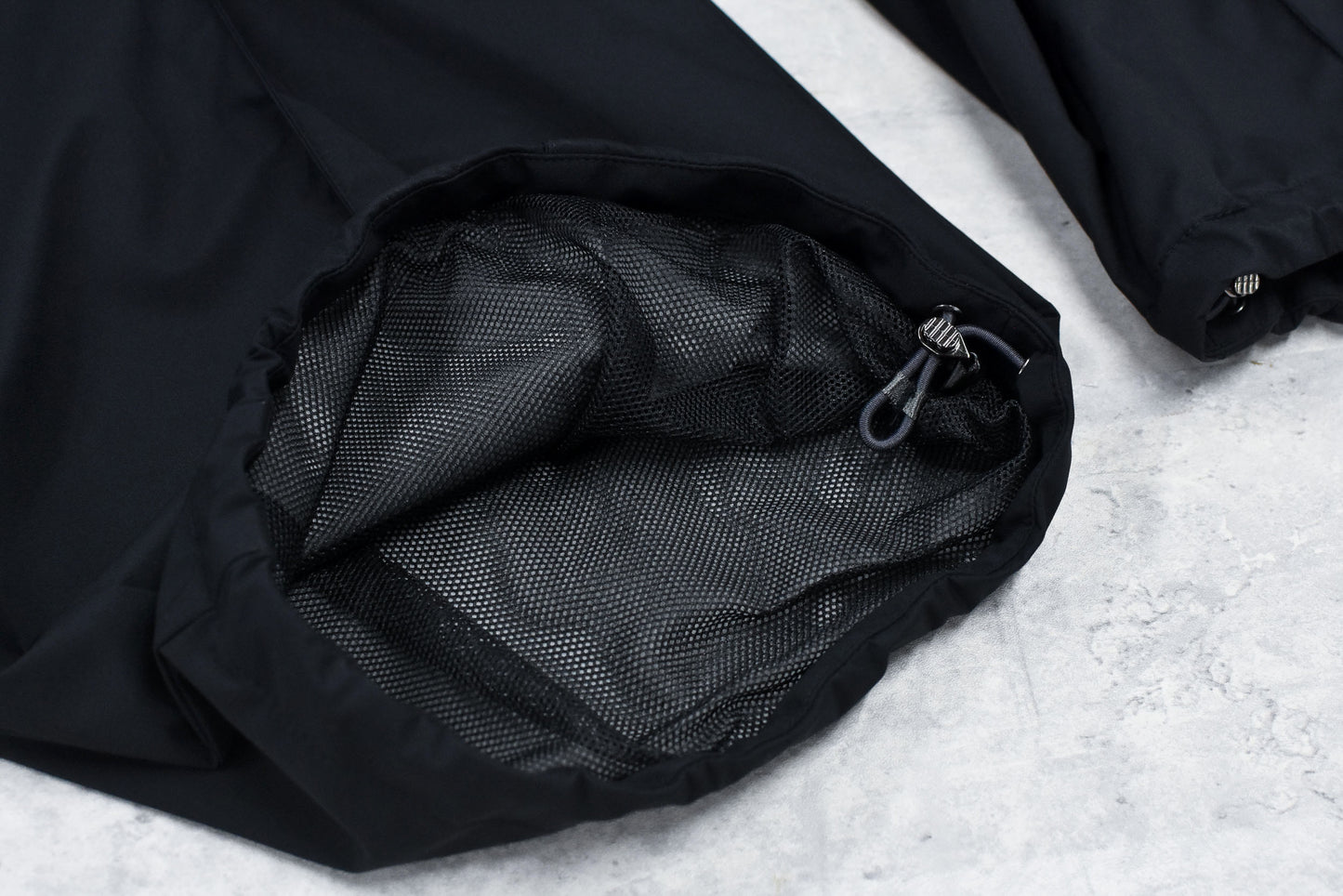 THE JEAN PIERRE / BETA 3Tuck Nylon Trouser - BLACK