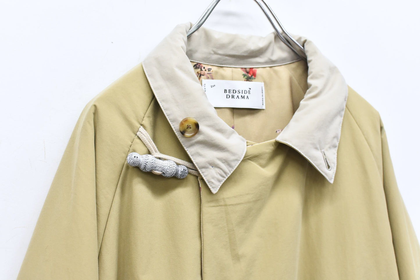BEDSIDEDRAMA / 先行予約 Star Relic Reversible Coat - BEIGE
