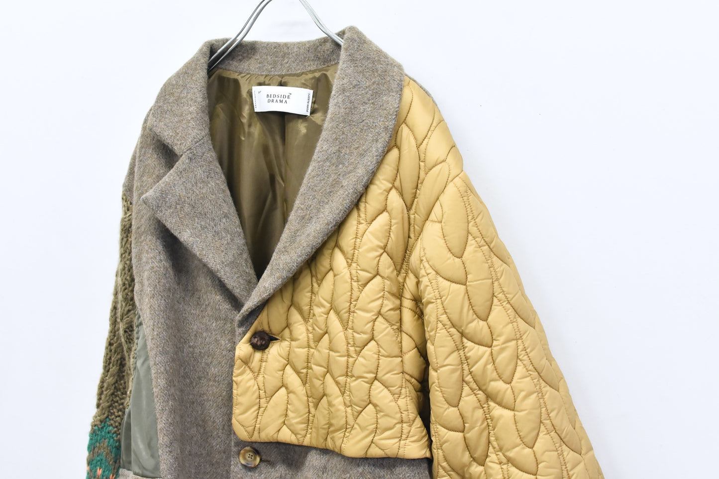 BEDSIDEDRAMA / 先行予約 OOPARTS Mix Gawn Coat - BEIGE