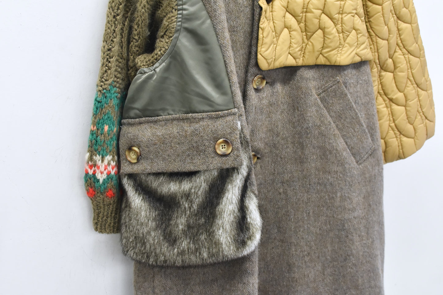 BEDSIDEDRAMA / 先行予約 OOPARTS Mix Gawn Coat - BEIGE