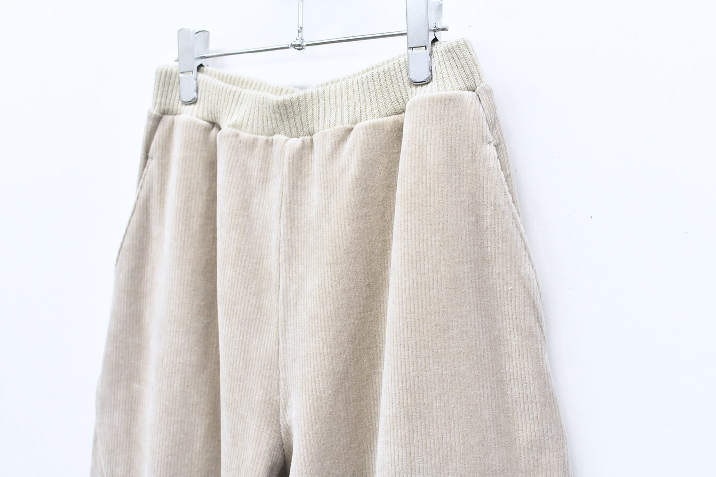 BEDSIDEDRAMA / 先行予約 Pattern Switch Cozy Pants - BEIGE