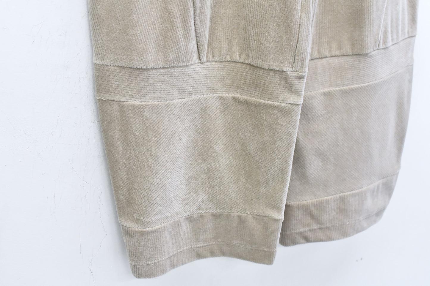 BEDSIDEDRAMA / 先行予約 Pattern Switch Cozy Pants - BEIGE