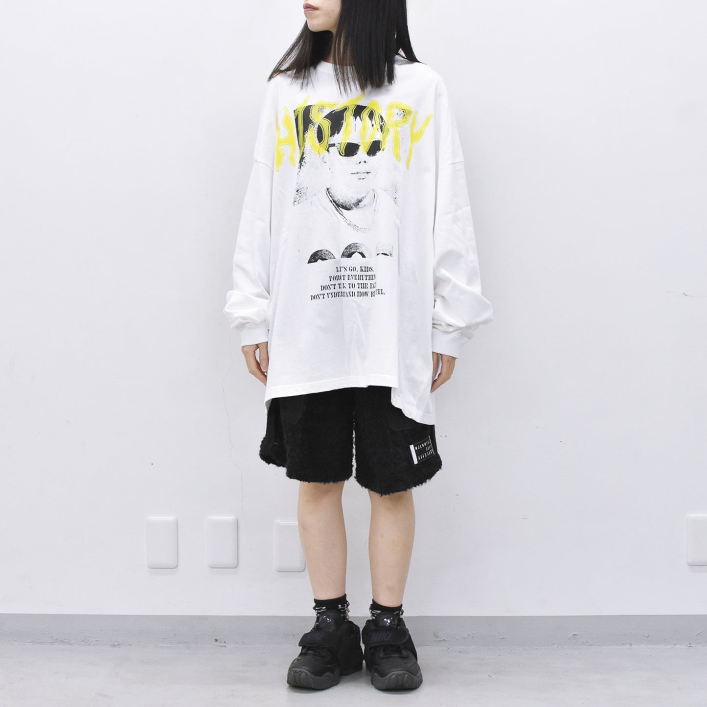 FUMEI / EVIL CAR L/S T-SHIRT - WHITE