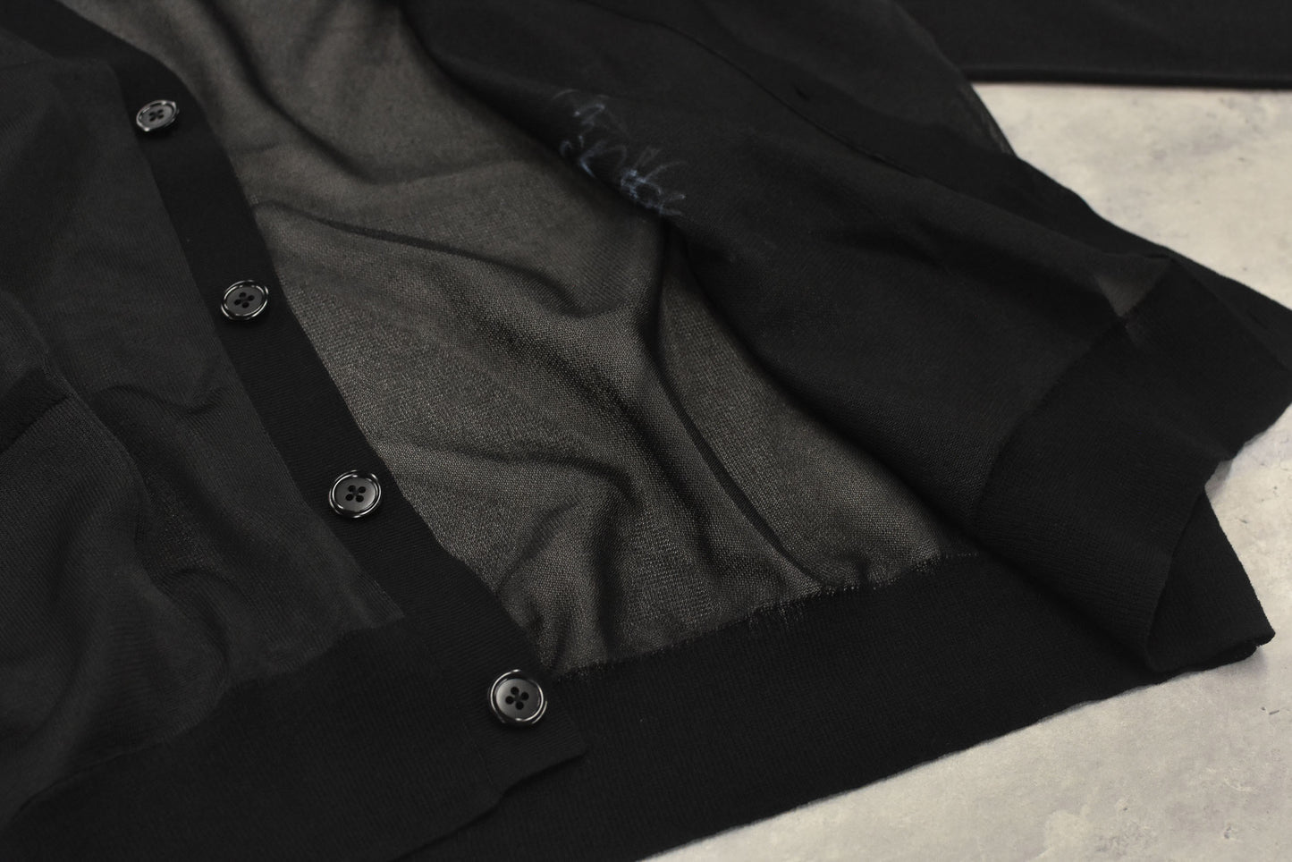 NewRose / Sheer Knit Cardigan Airbrush - BLACK