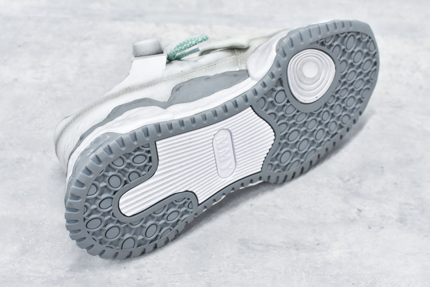 NewRose / KEITH ROSA EXTRA - WHITE GRAY