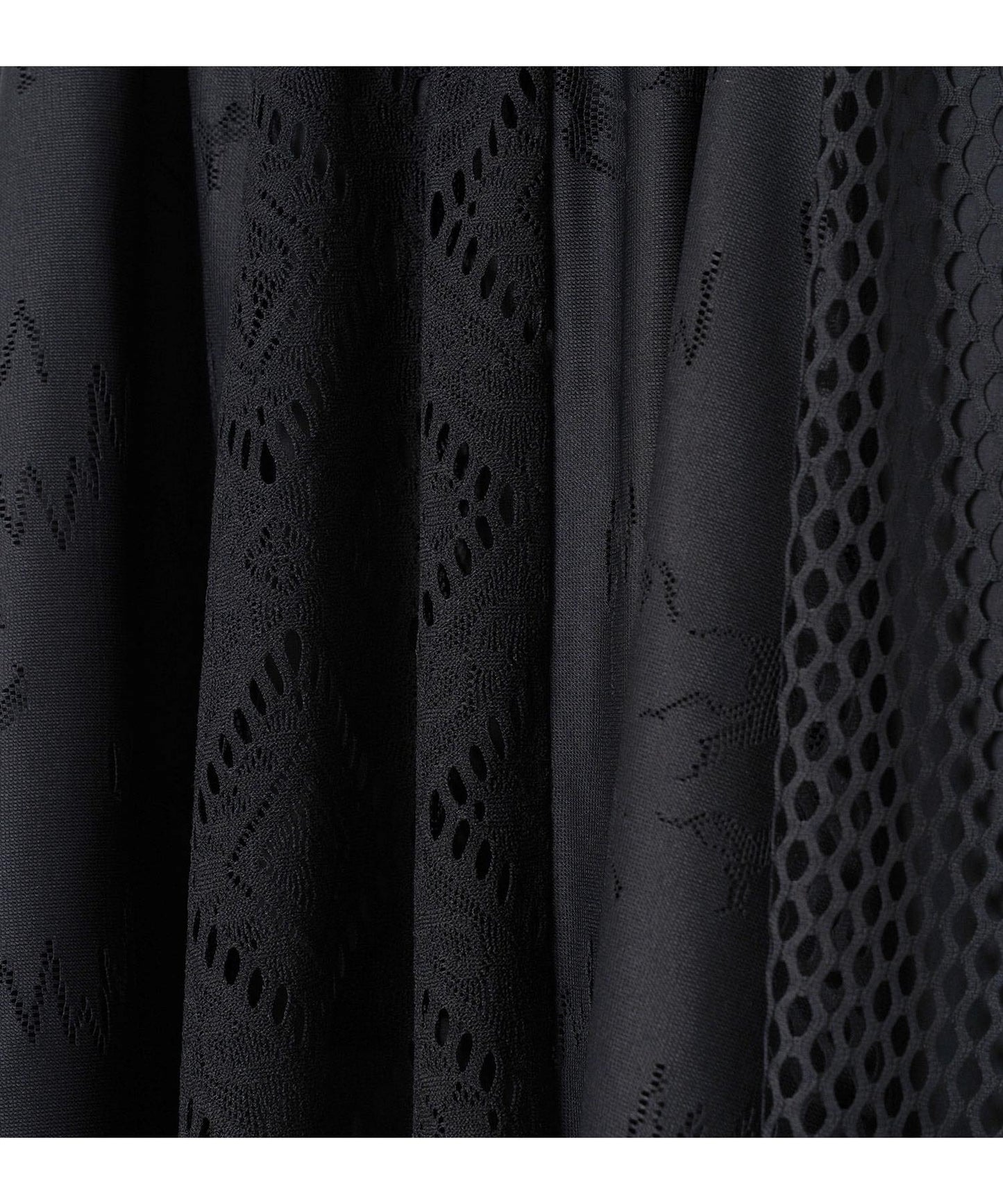 BEDSIDEDRAMA / Dancing Lace Culottes - BLACK