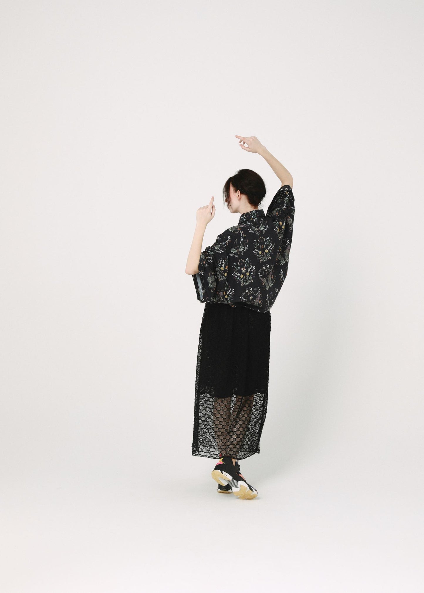 BEDSIDEDRAMA / Dance In The Garden Cape Shirt - BLACK