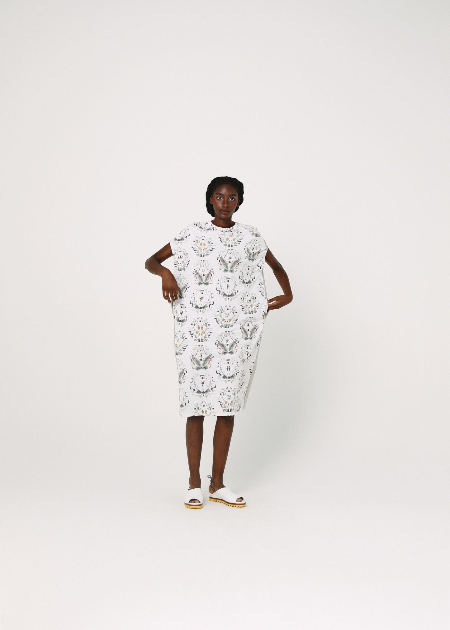 BEDSIDEDRAMA / Dance In The Garden One-piece - NATURAL
