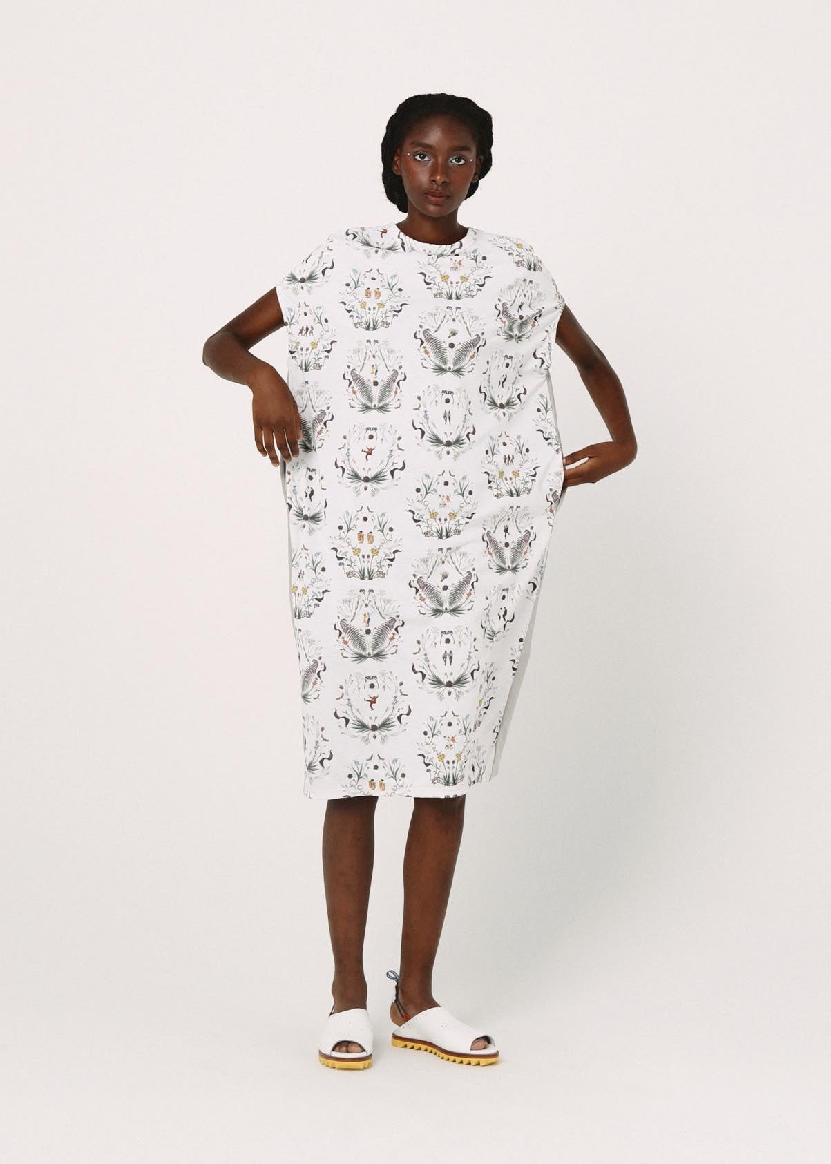 BEDSIDEDRAMA / Dance In The Garden One-piece - NATURAL