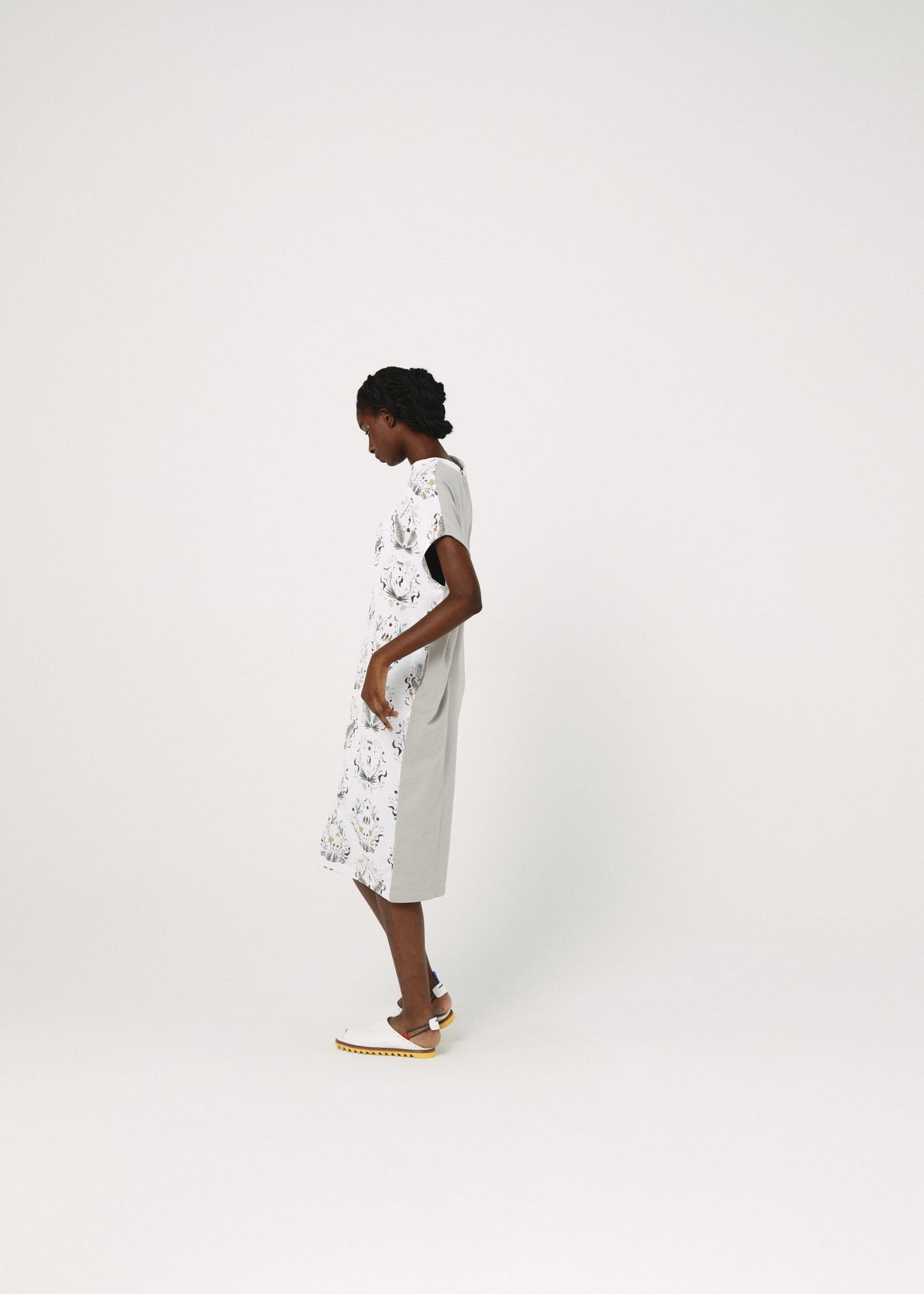 BEDSIDEDRAMA / Dance In The Garden One-piece - NATURAL