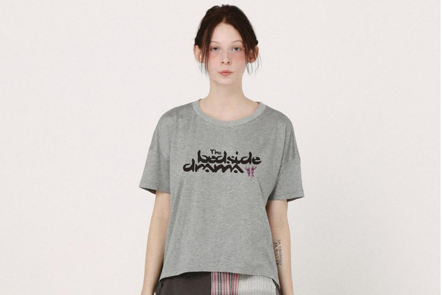 BEDSIDEDRAMA / BEDSIDE SISTERS Flare T-Shirt - GREY