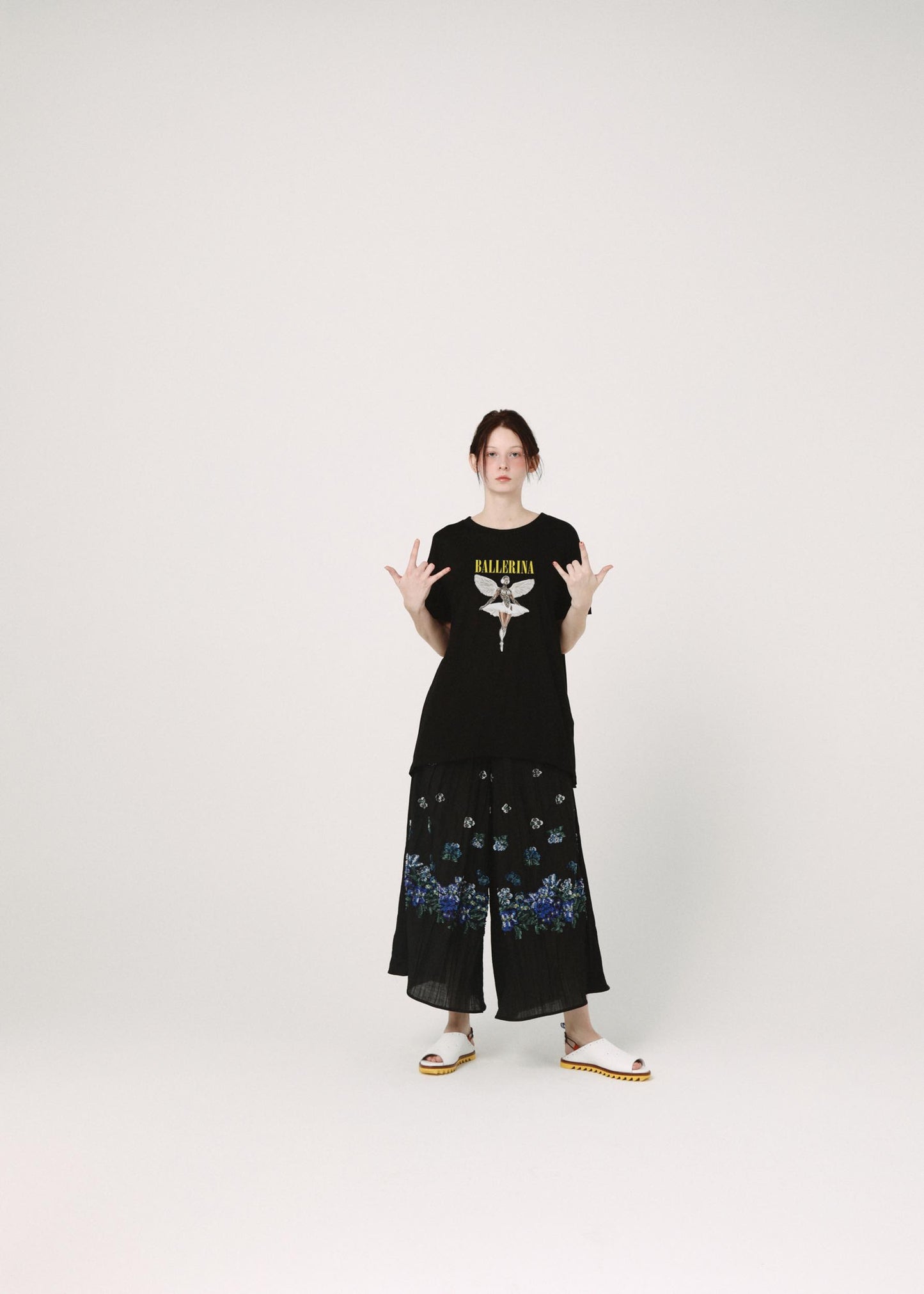 BEDSIDEDRAMA / NEO BALLERINA Flare T-Shirt - BLACK
