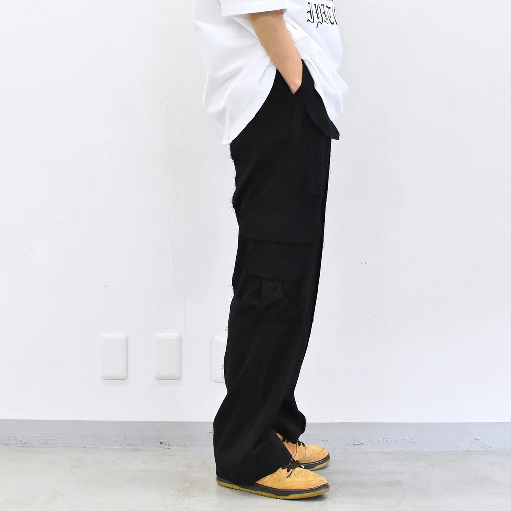 THE JEAN PIERRE / Reconstruction Silver Cargo Trouser - BLACK
