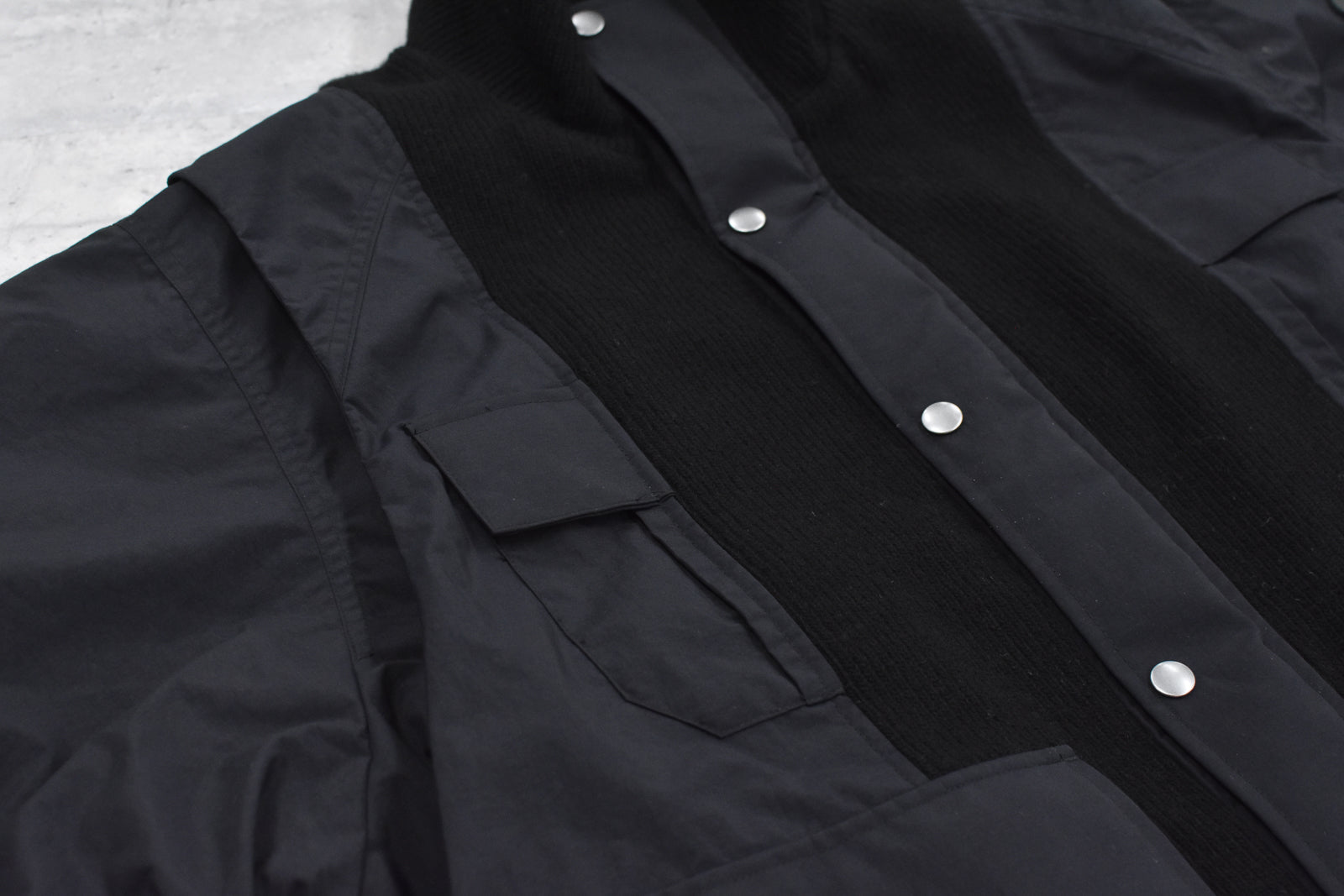 elephant TRIBAL fabrics / Hybrid Mountain JKT - BLACK