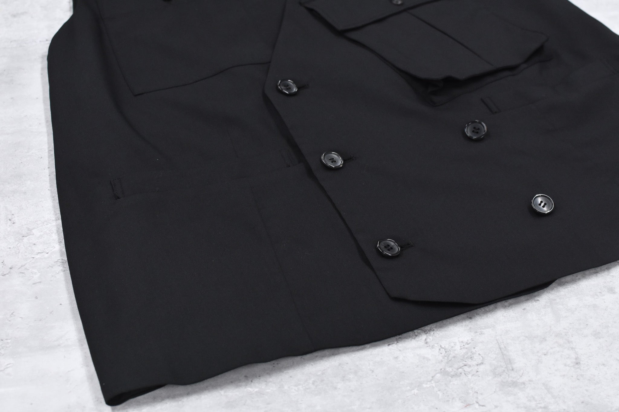 THE JEAN PIERRE / French Army Cargo Jilet - BLACK