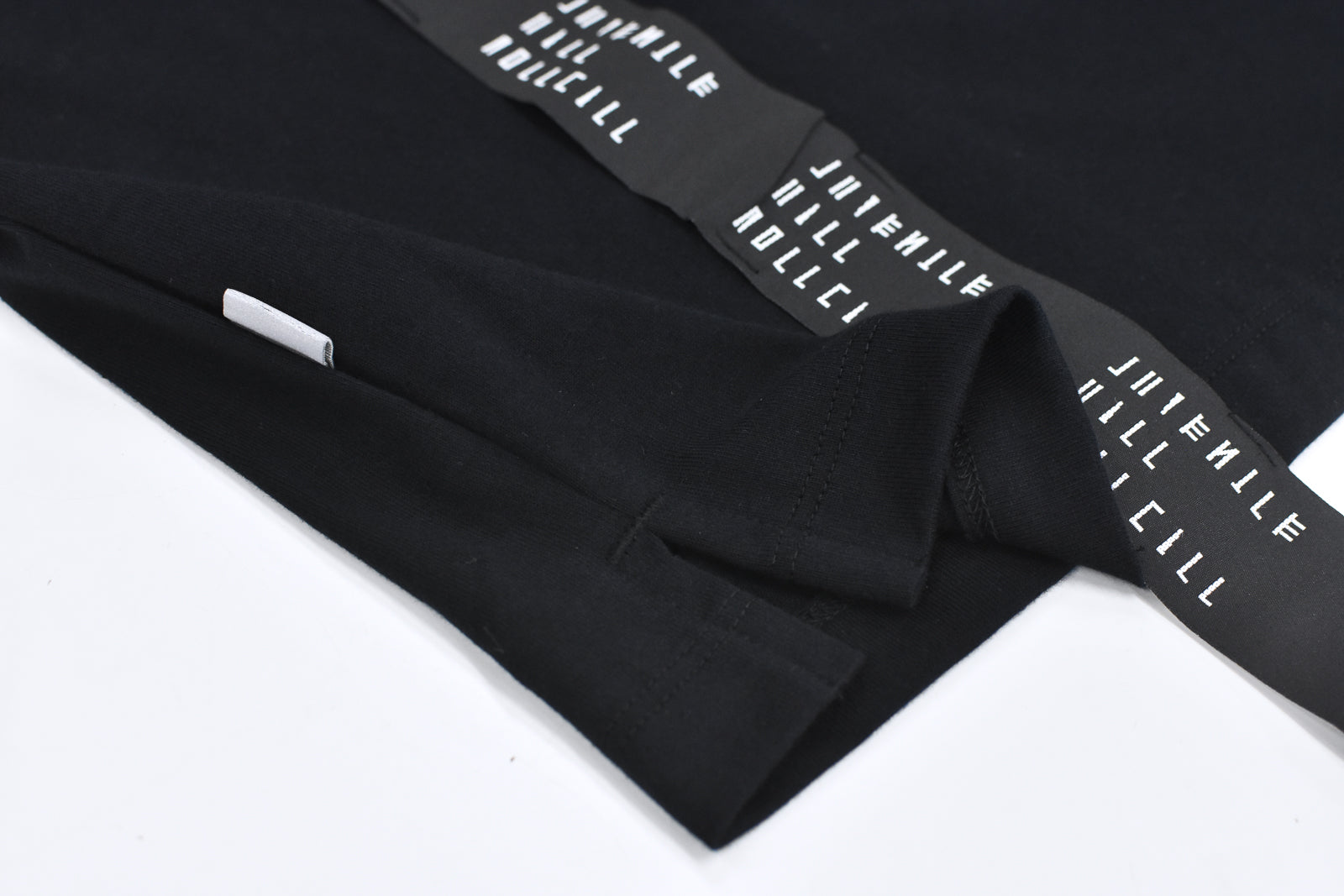 JUVENILE HALL ROLLCALL / 2064 SUS NT LS PULLOVER - BLACK