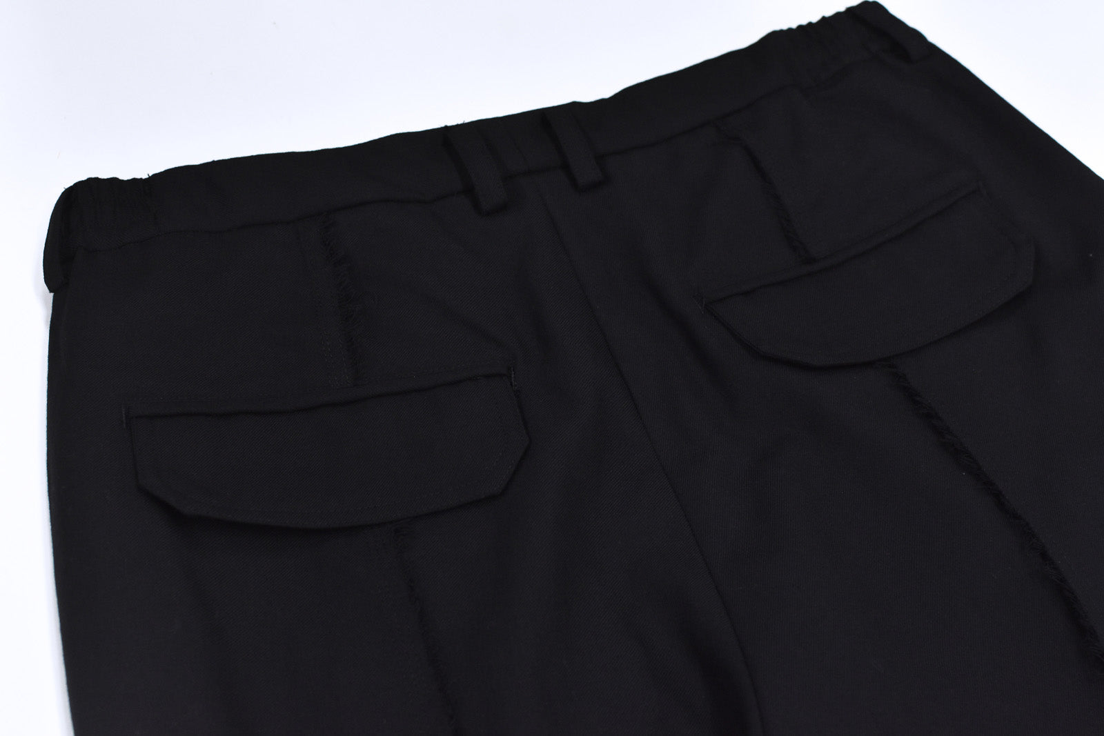 THE JEAN PIERRE / Reconstruction Silver Cargo Trouser - BLACK