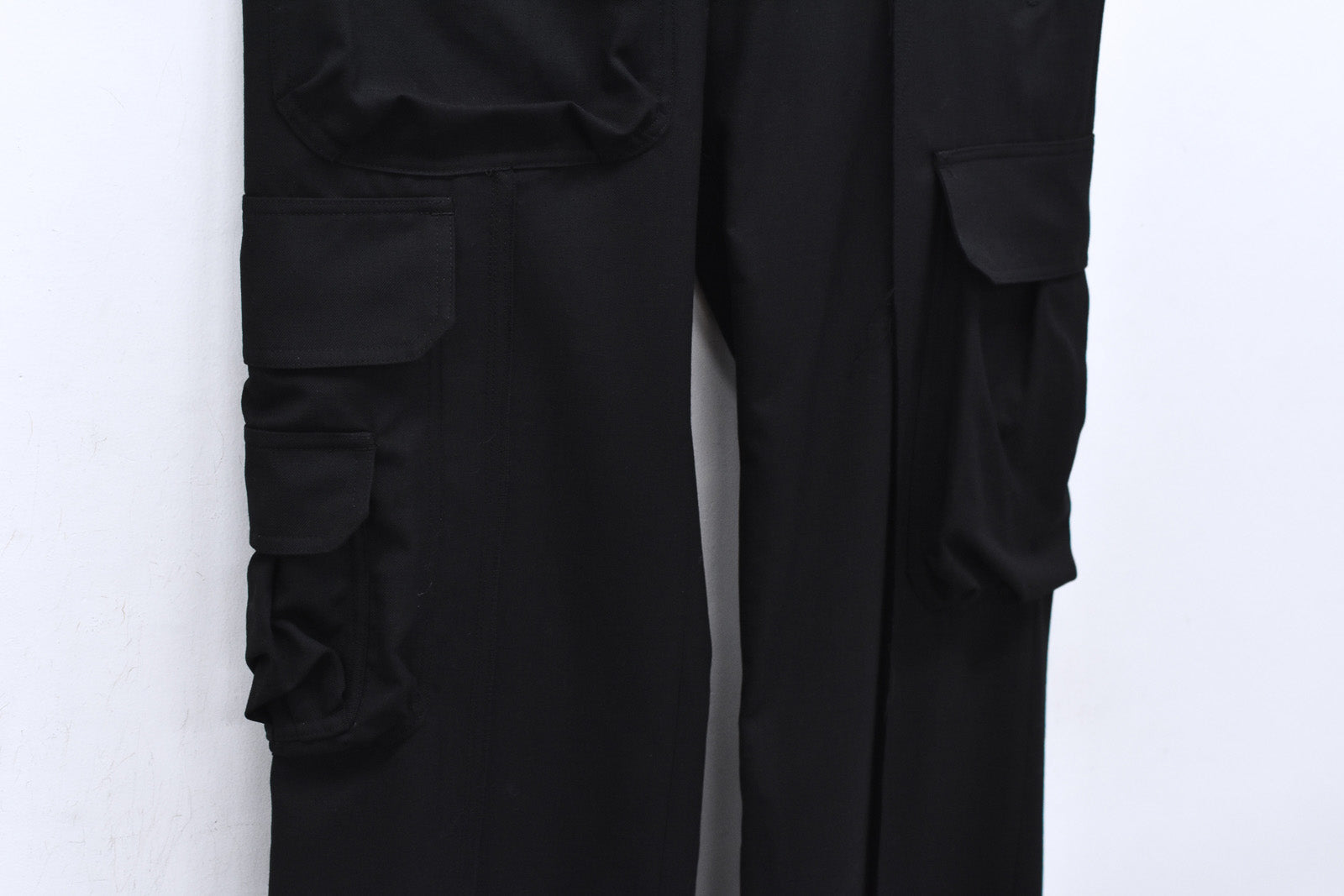 THE JEAN PIERRE / Reconstruction Silver Cargo Trouser - BLACK
