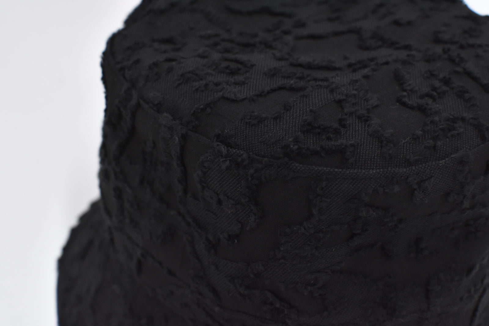 THE JEAN PIERRE / Grunge Jacquard Bucket Hat - BLACK