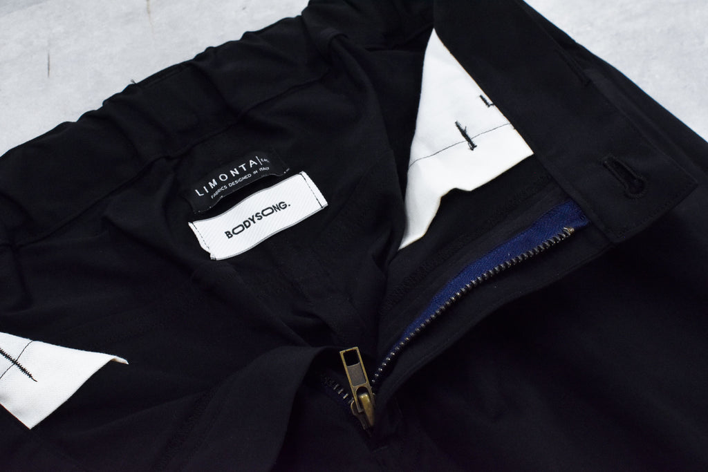 BODYSONG. / RECONSTRUCTED BK FLARE PT - BLACK